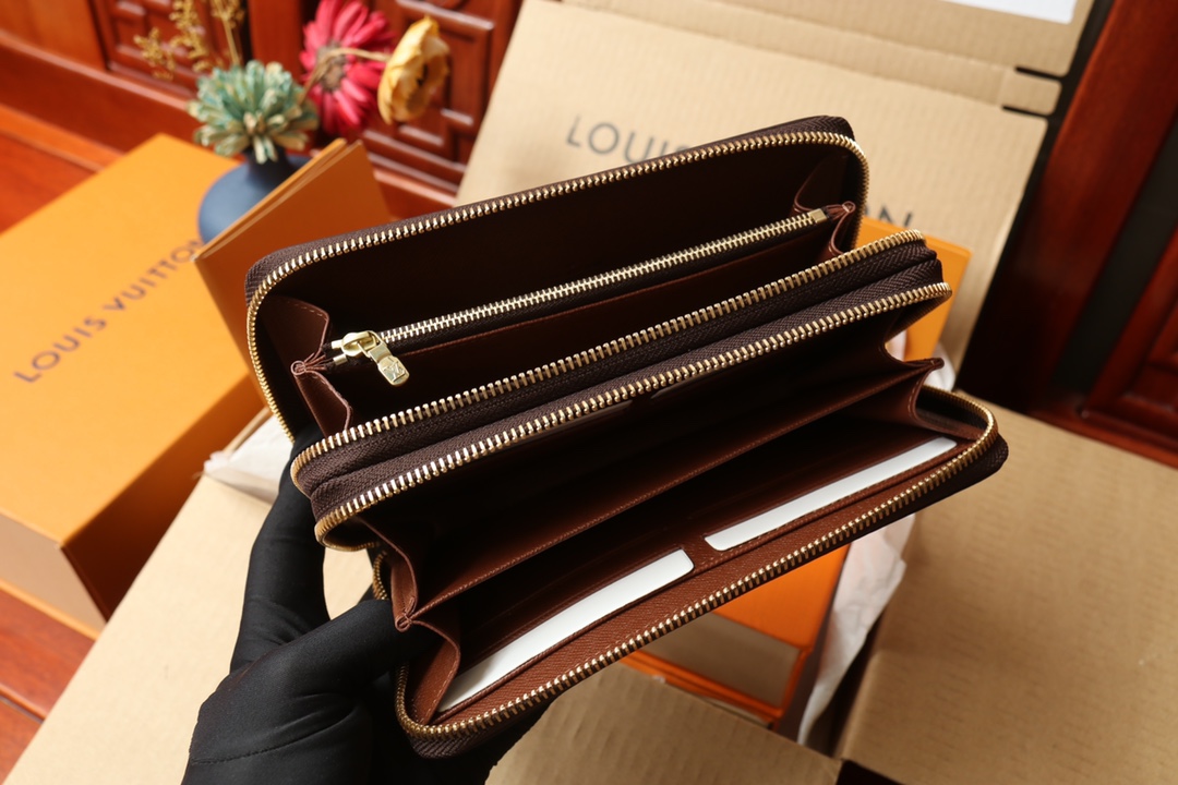 LV Zippy Large Wallet
