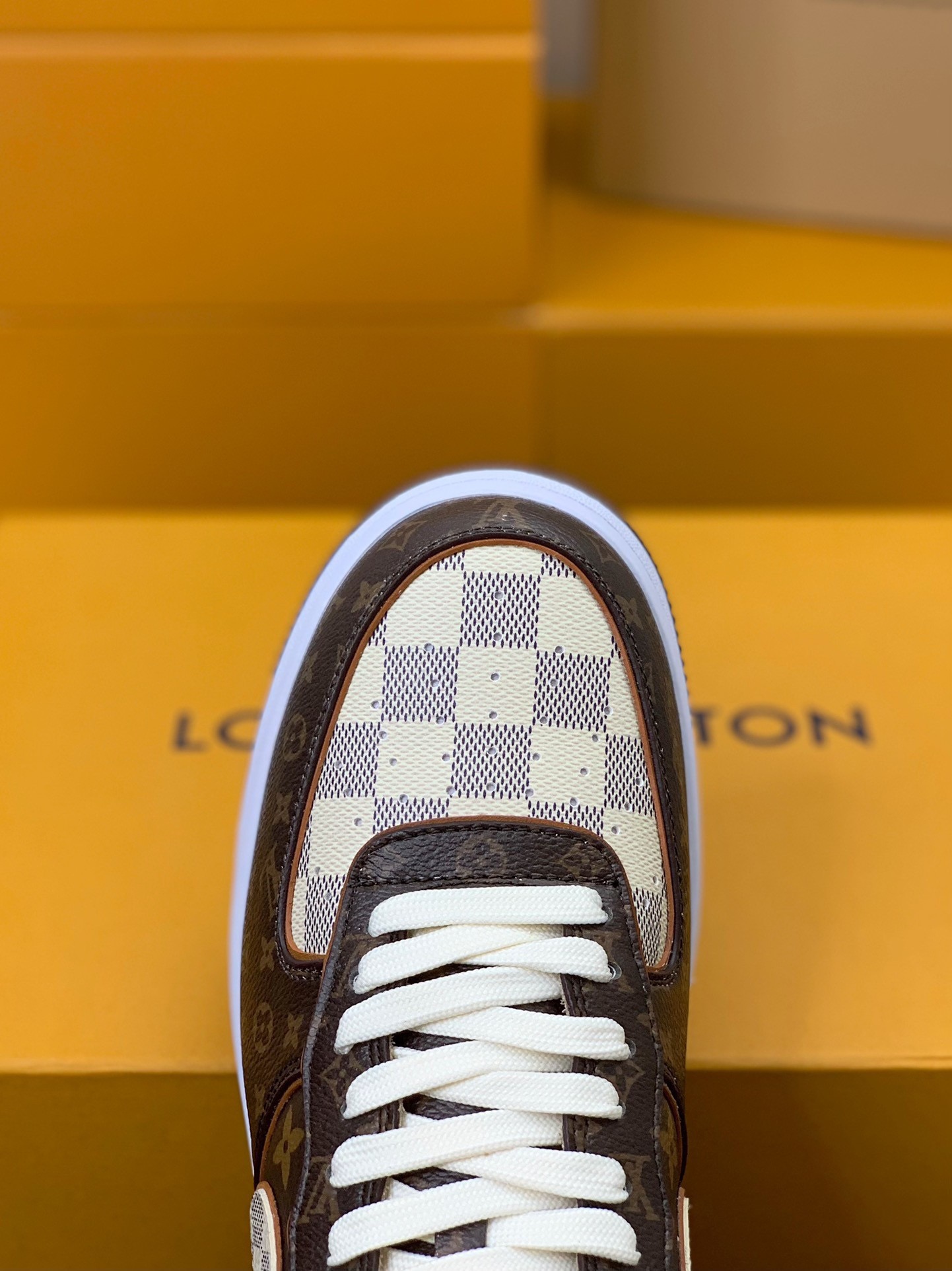 Louis Vuitton x Nike Louis Vuitton Air Force 1
