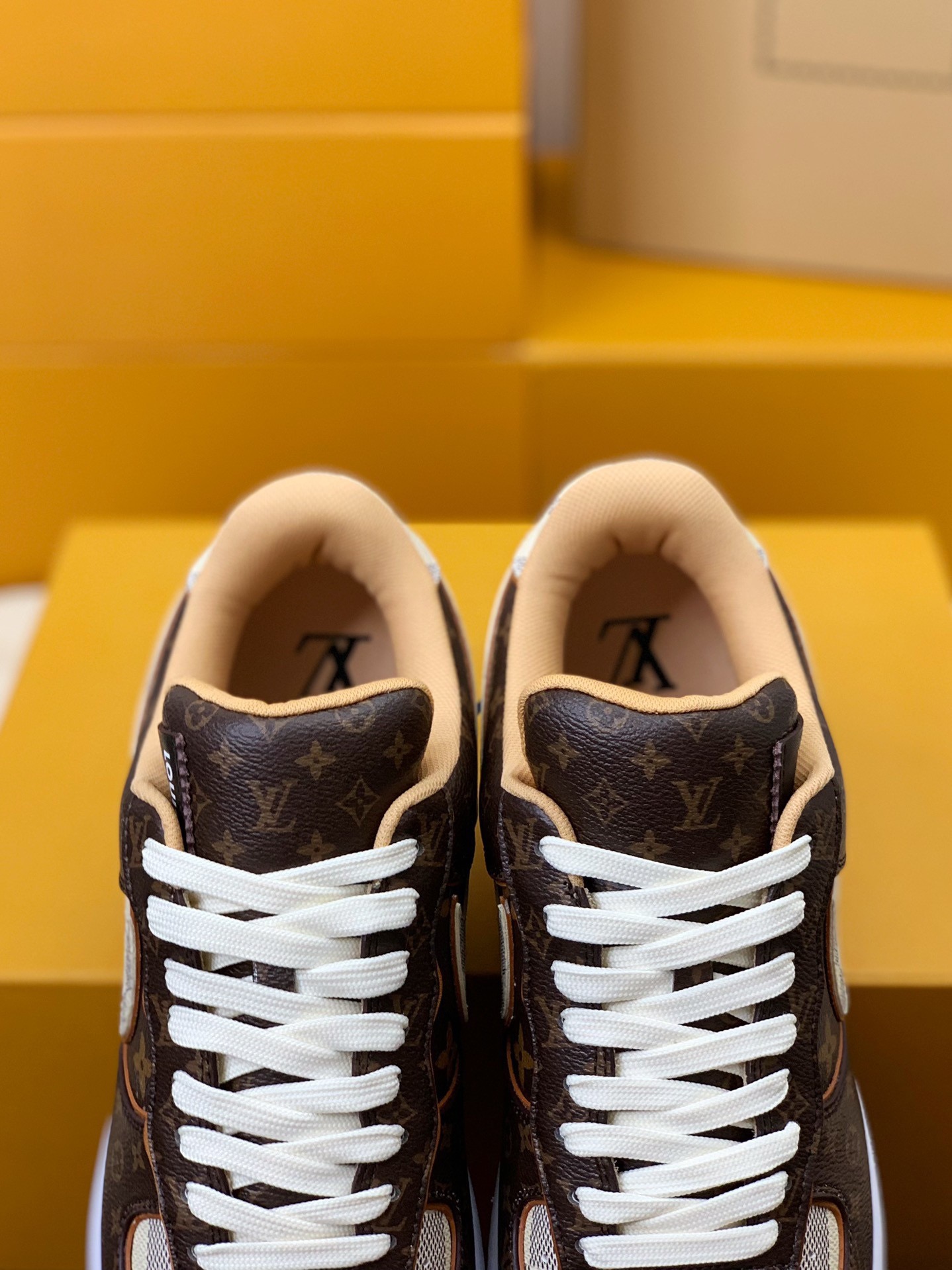 Louis Vuitton x Nike Louis Vuitton Air Force 1