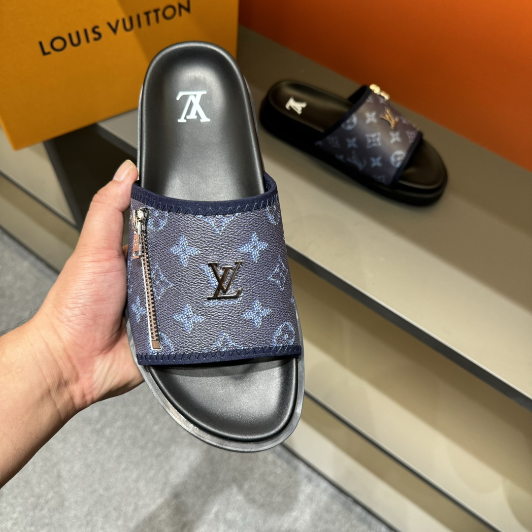 Louis Vuitton LV Slippers