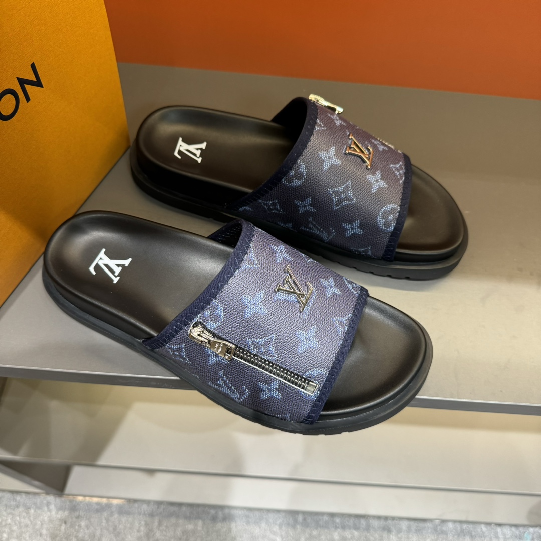 Louis Vuitton LV Slippers