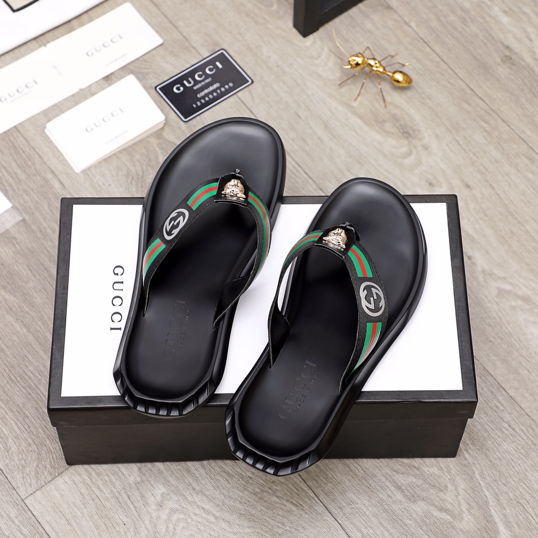 Gucci Casual Flip Flops