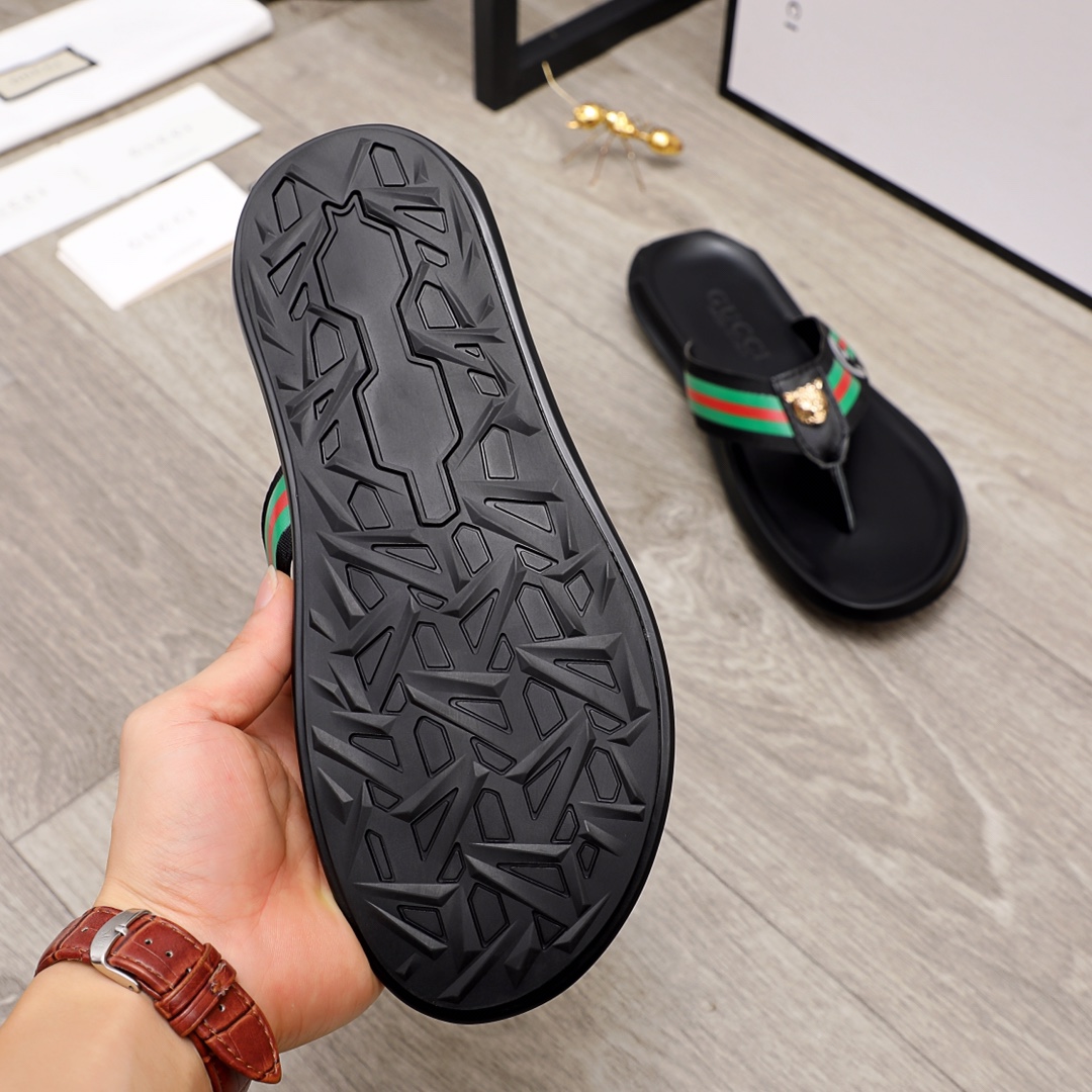 Gucci Casual Flip Flops