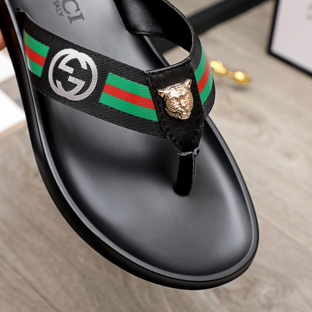Gucci Casual Flip Flops