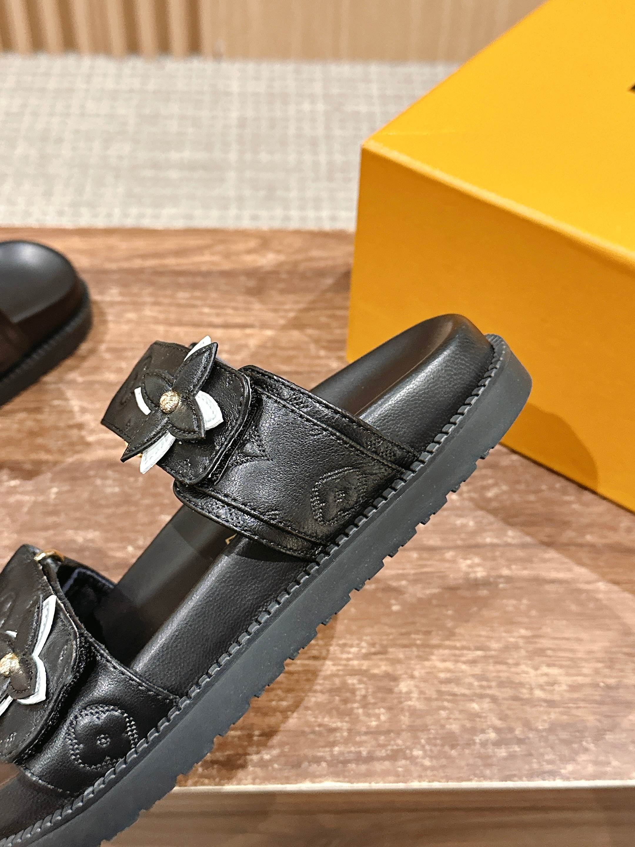 Louis Vuitton Slide Sandals