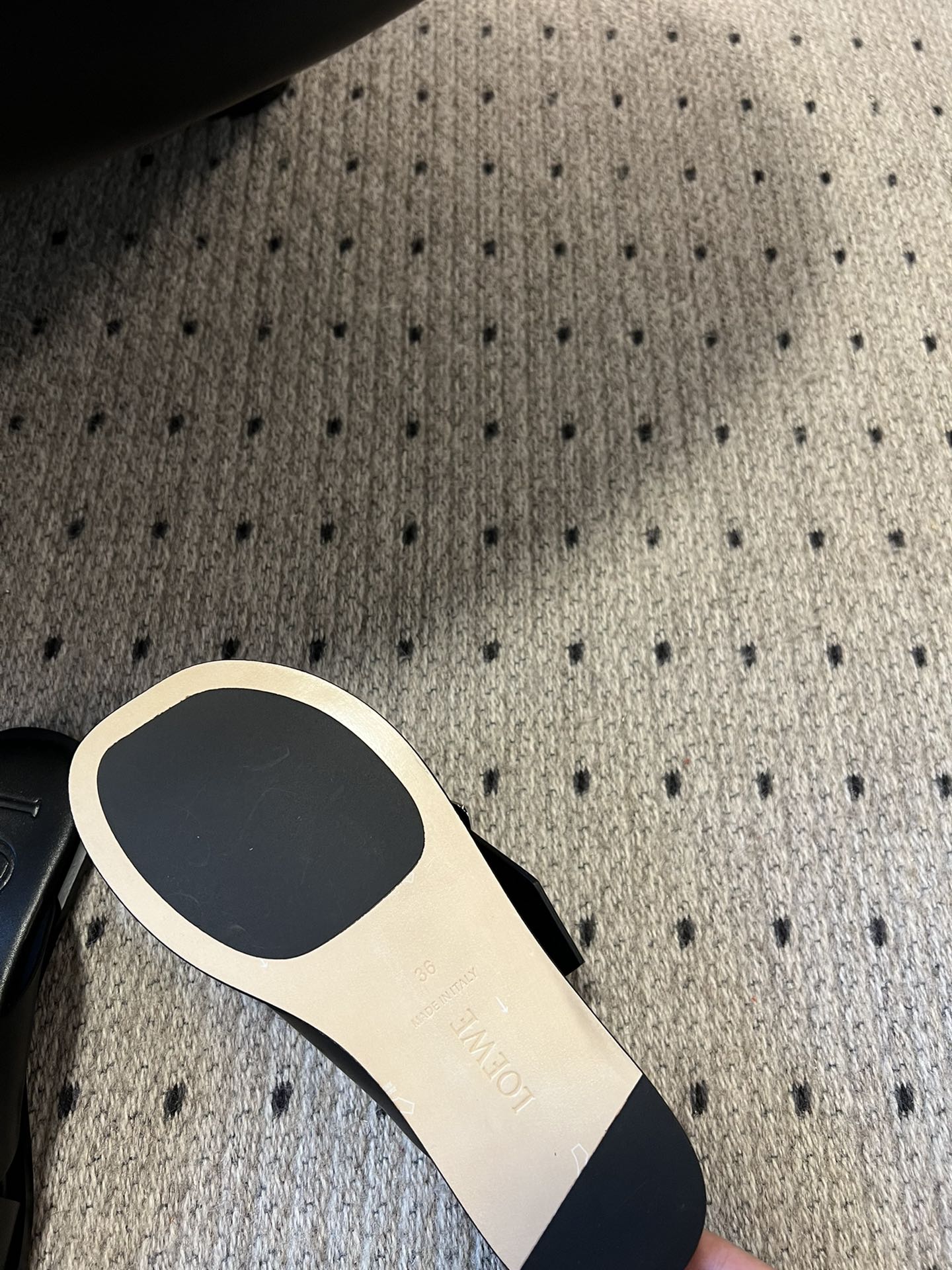 Loewe 2025 New Cross-Strap Flats