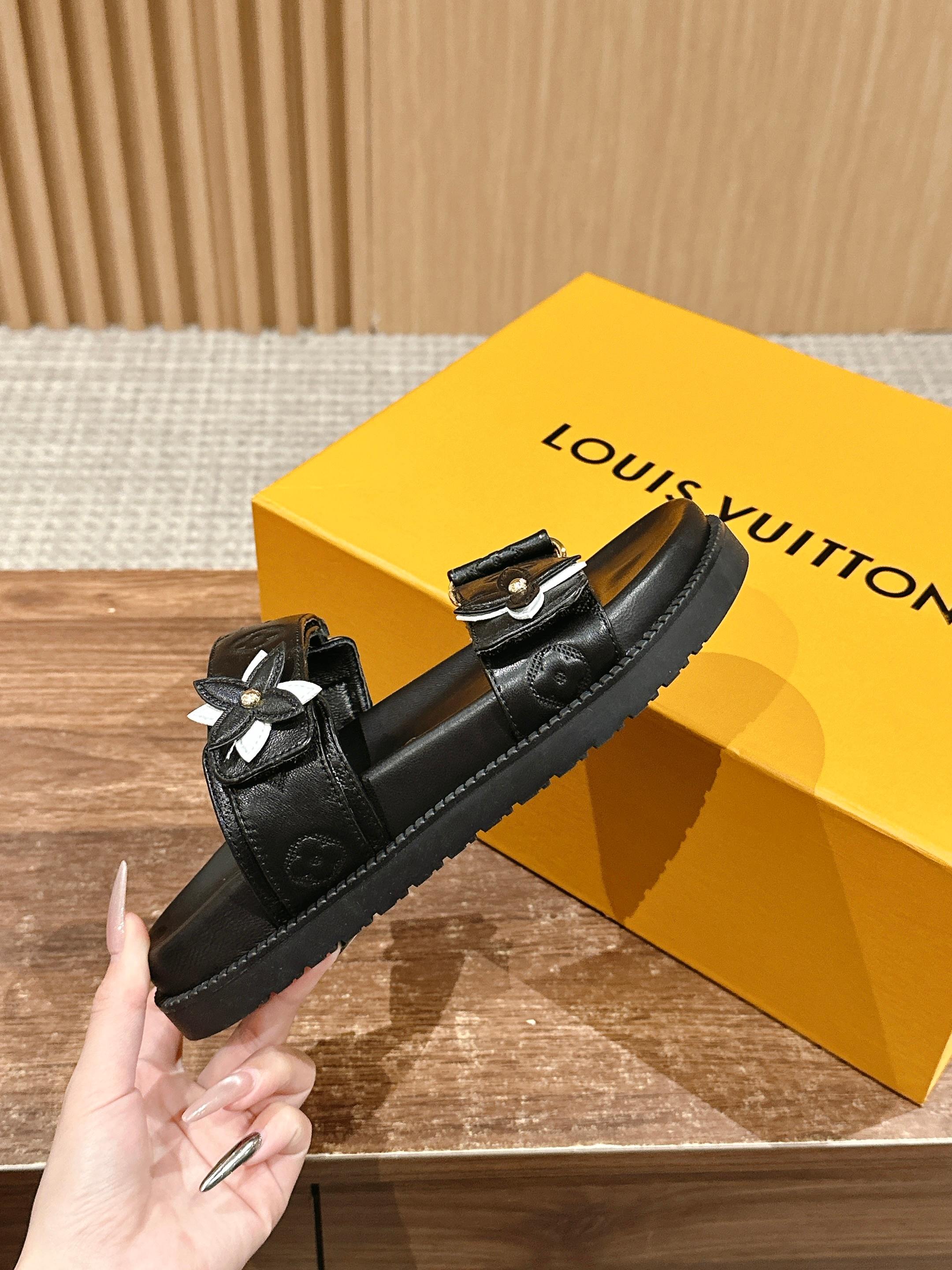 Louis Vuitton Slide Sandals