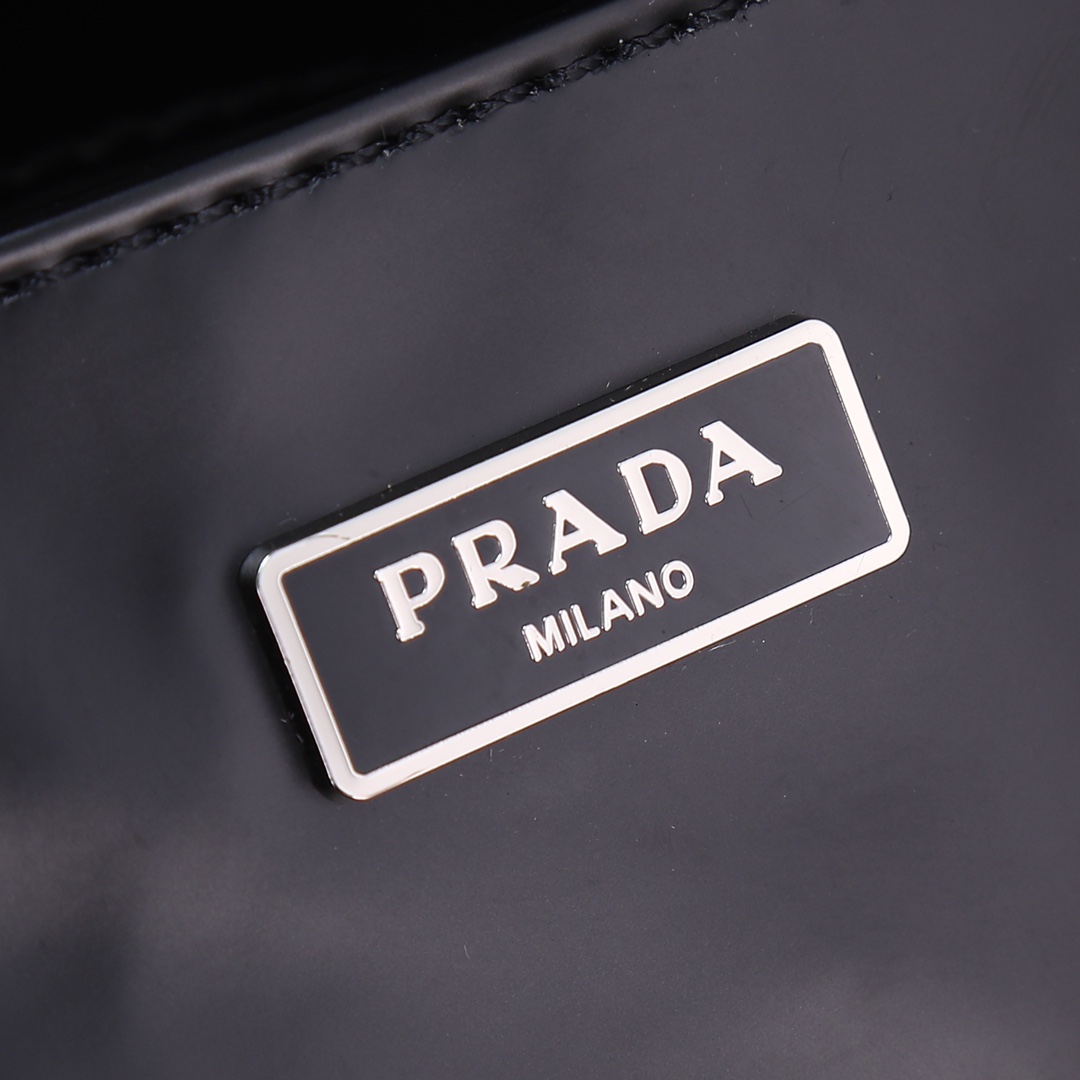 Prada Re-Edition Bag