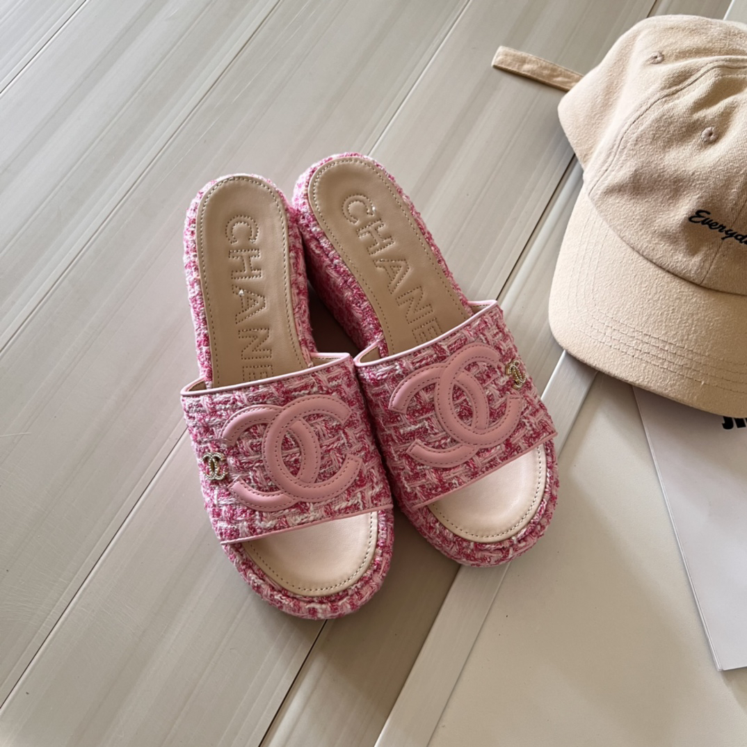 Chanel Embroidered Thick-Soled Slippers