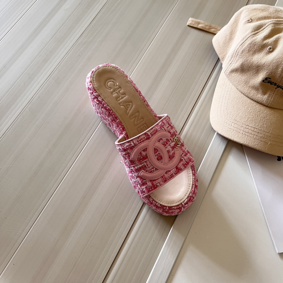 Chanel Embroidered Thick-Soled Slippers