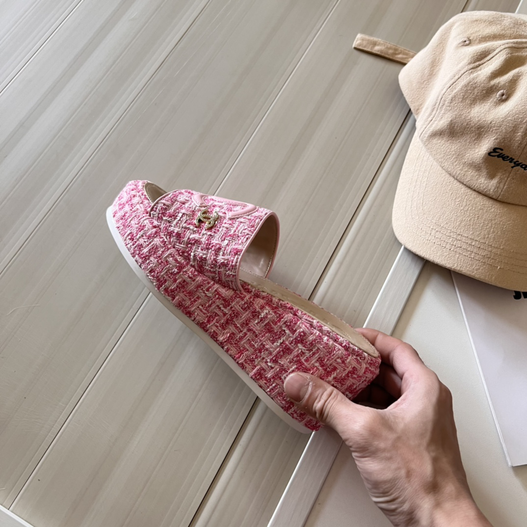 Chanel Embroidered Thick-Soled Slippers