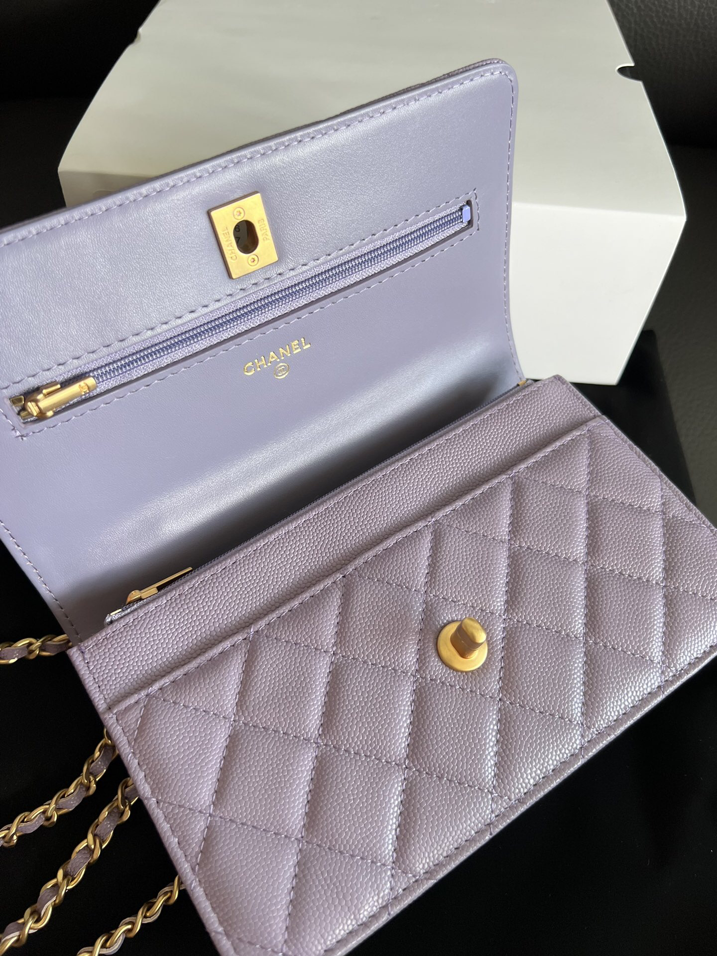 Chanel Wallet on Chain（WOC）