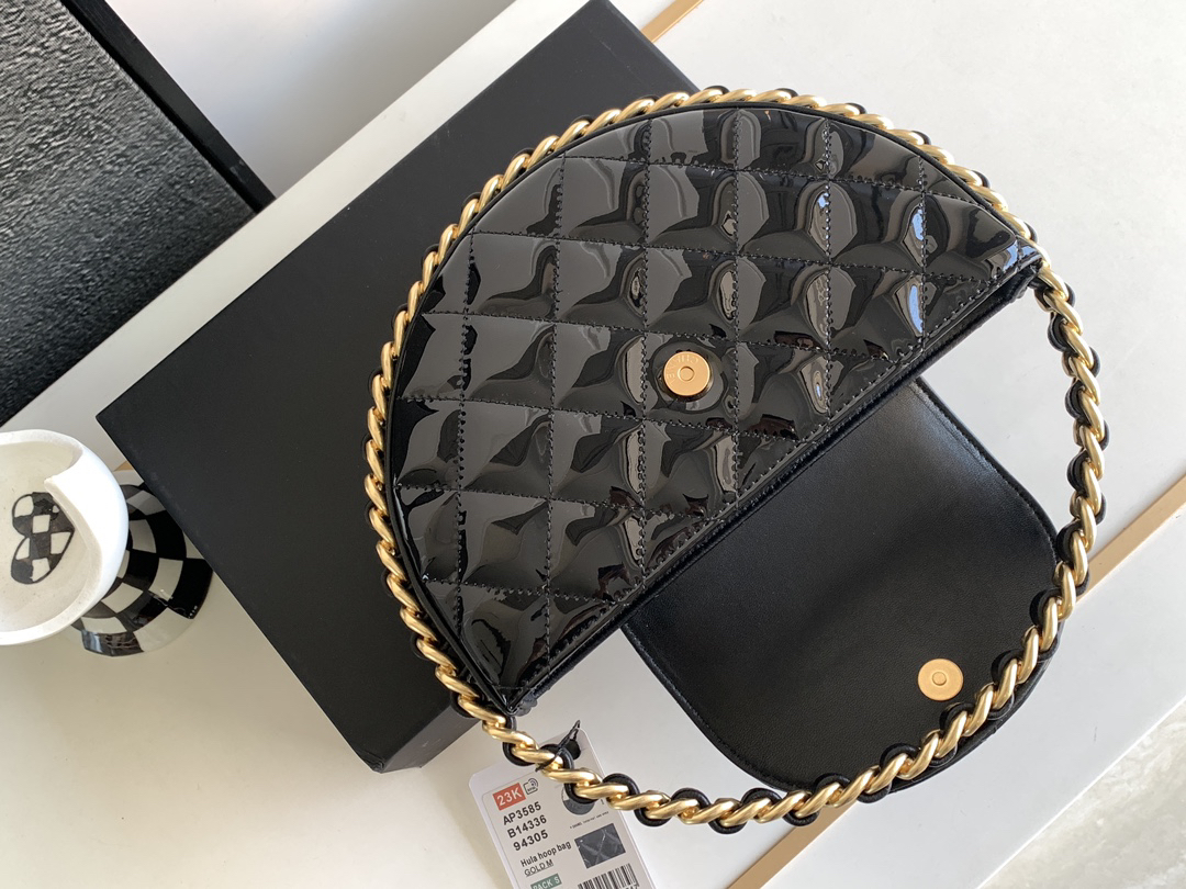 Chanel Calfskin Quilted Bag