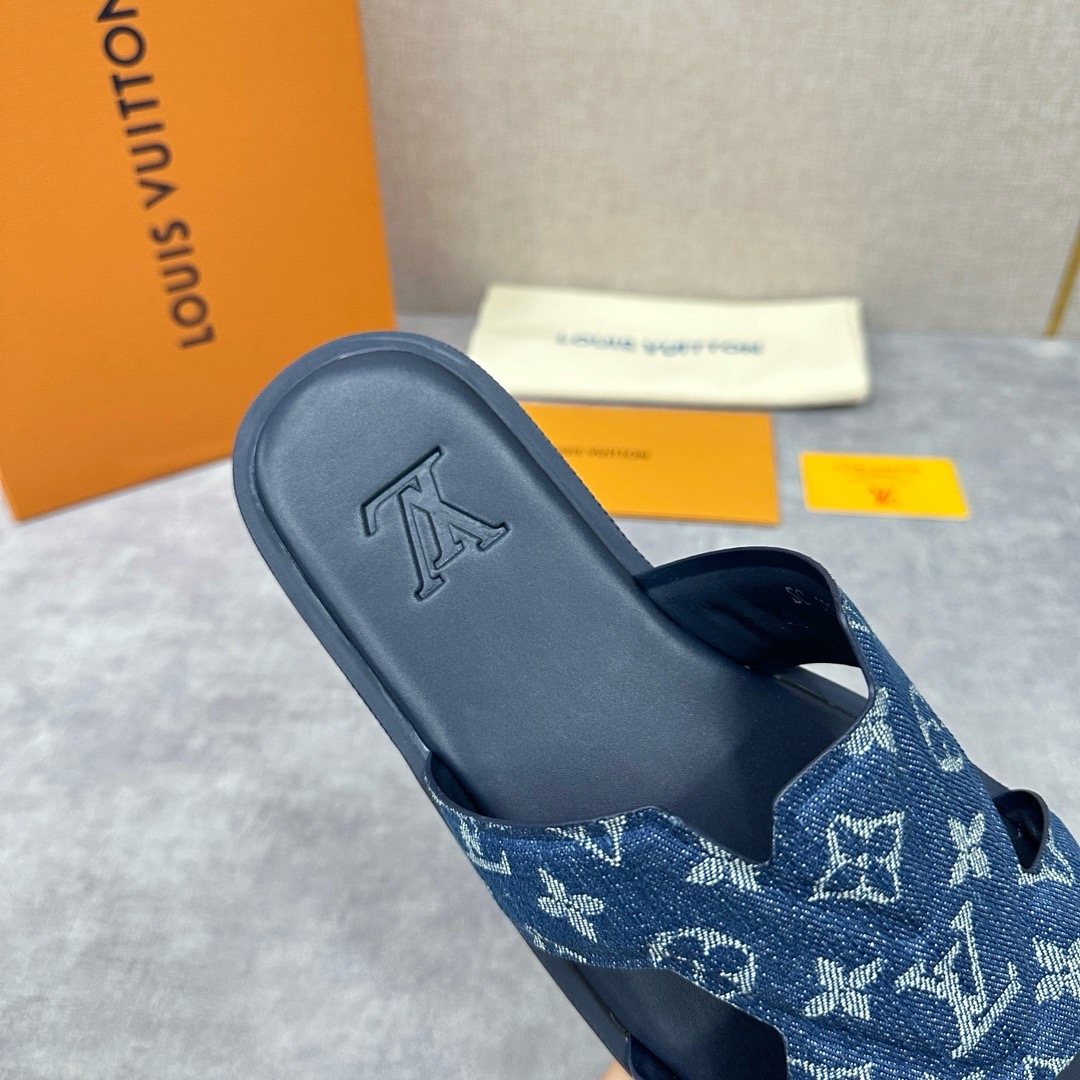 Louis Vuitton LV Oasis Slides