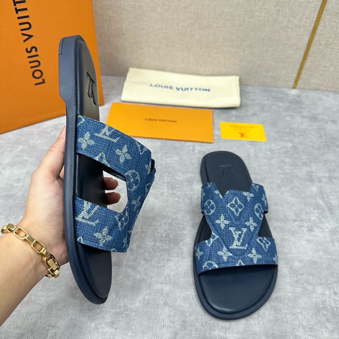 Louis Vuitton LV Oasis Slides