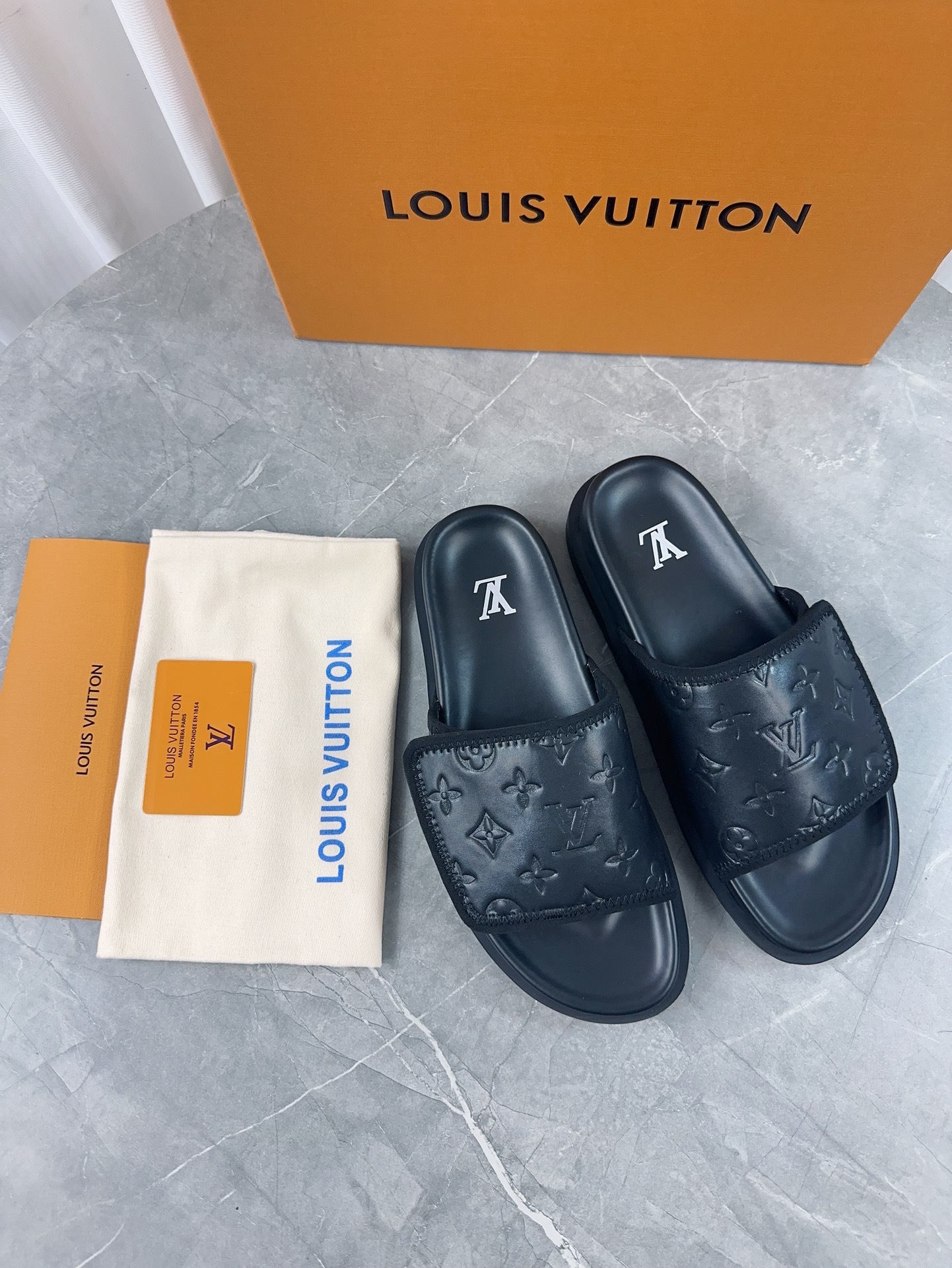 Louis Vuitton LV Calfskin Slippers