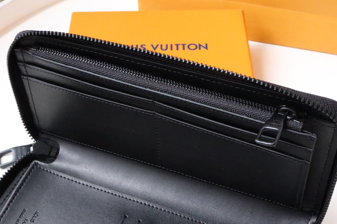 Louis Vuitton LV Zippy Vertical Zip Around Wallet