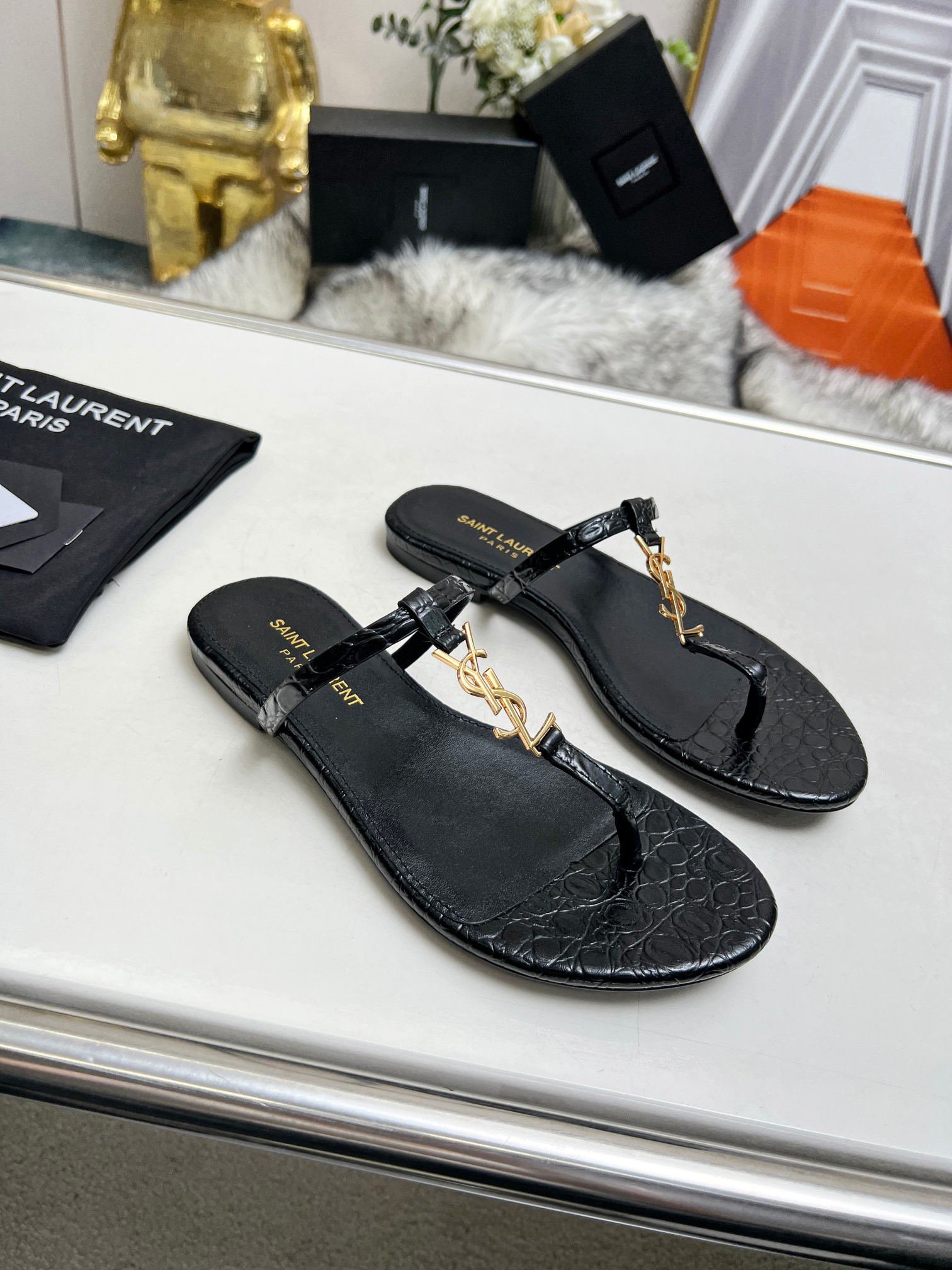 Saint Laurent YSL Lambskin Flip Flops