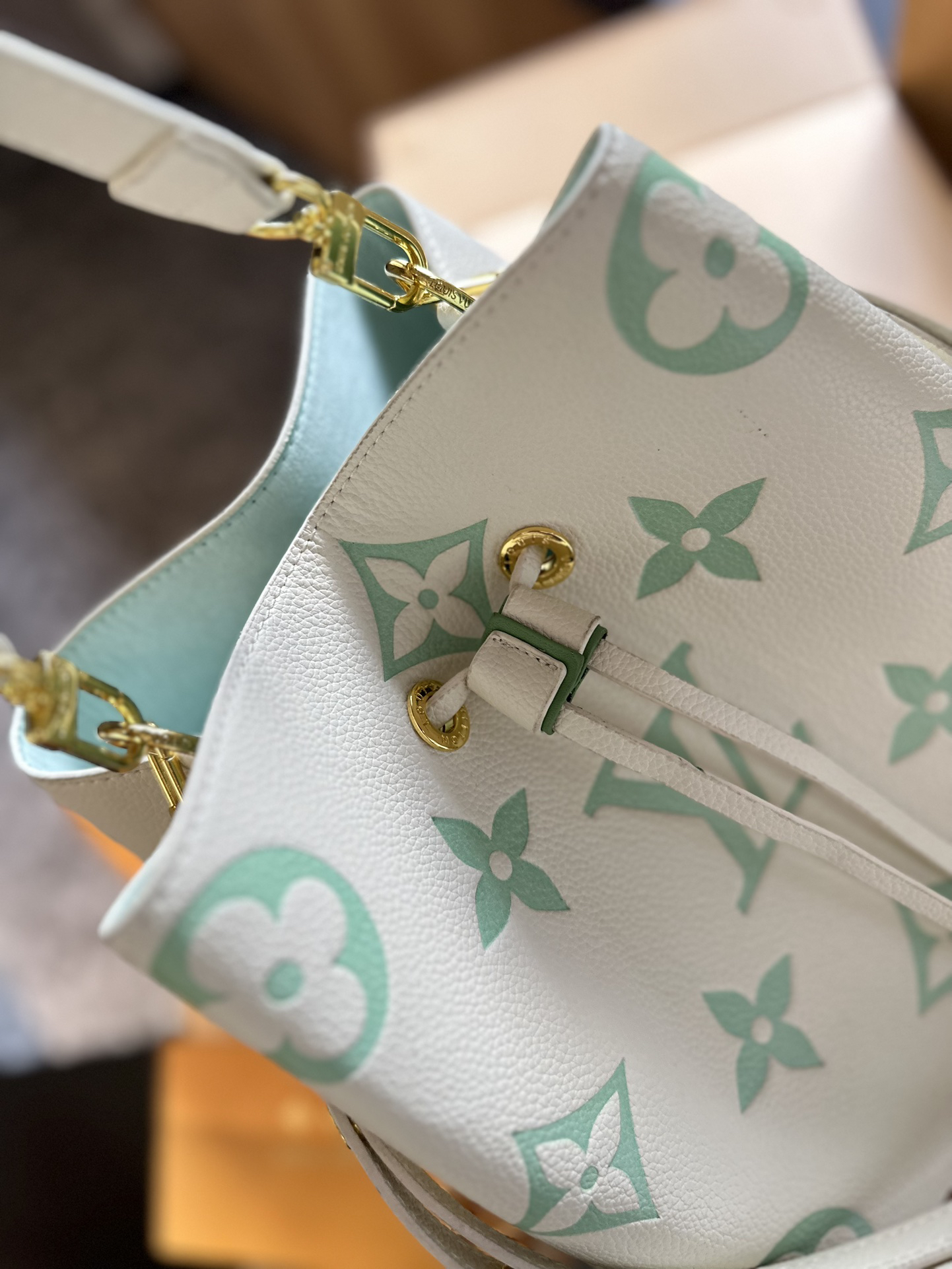 Louis Vuitton LV NeoNoé Empreinte Leather Handbag