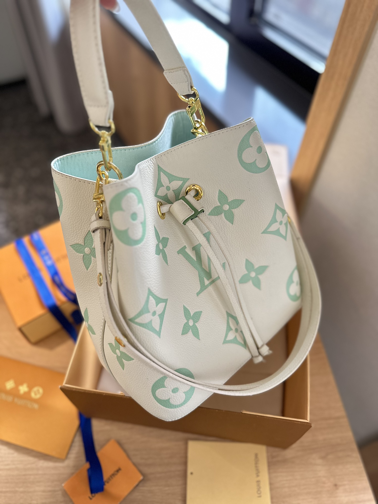Louis Vuitton LV NeoNoé Empreinte Leather Handbag