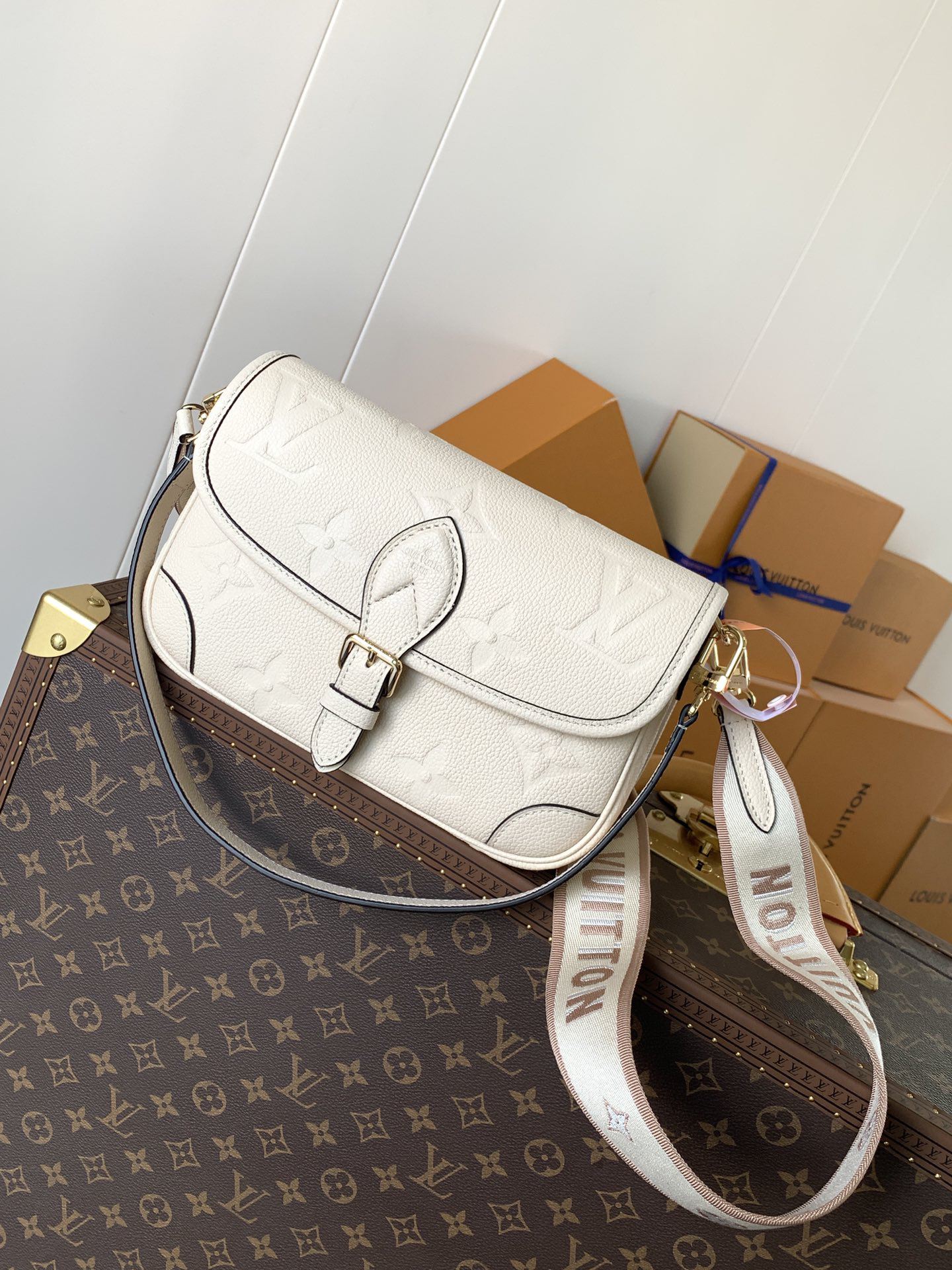 LV Louis Vuitton Dauphine Crossbody Bag