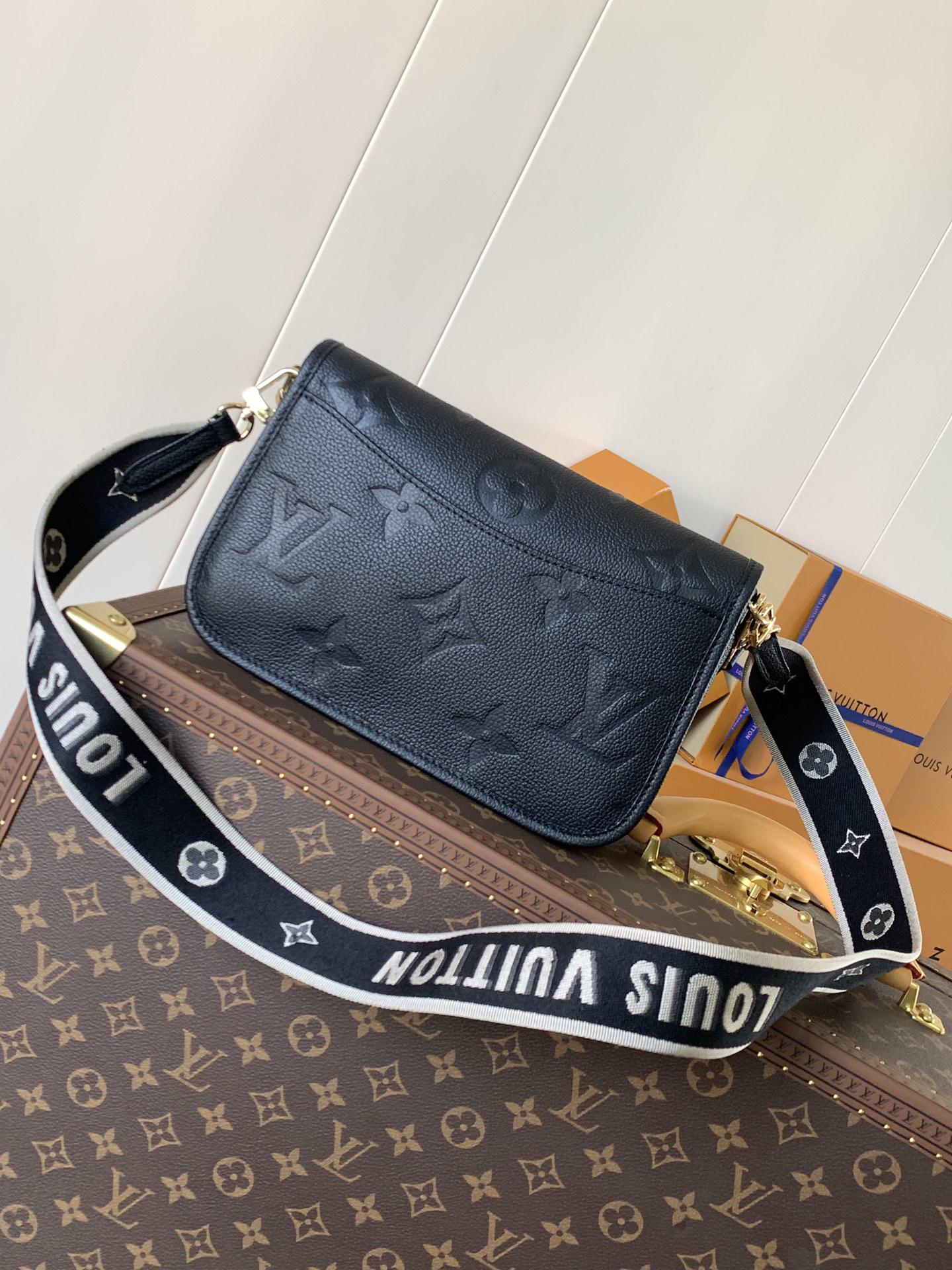 LV Louis Vuitton Dauphine Crossbody Bag