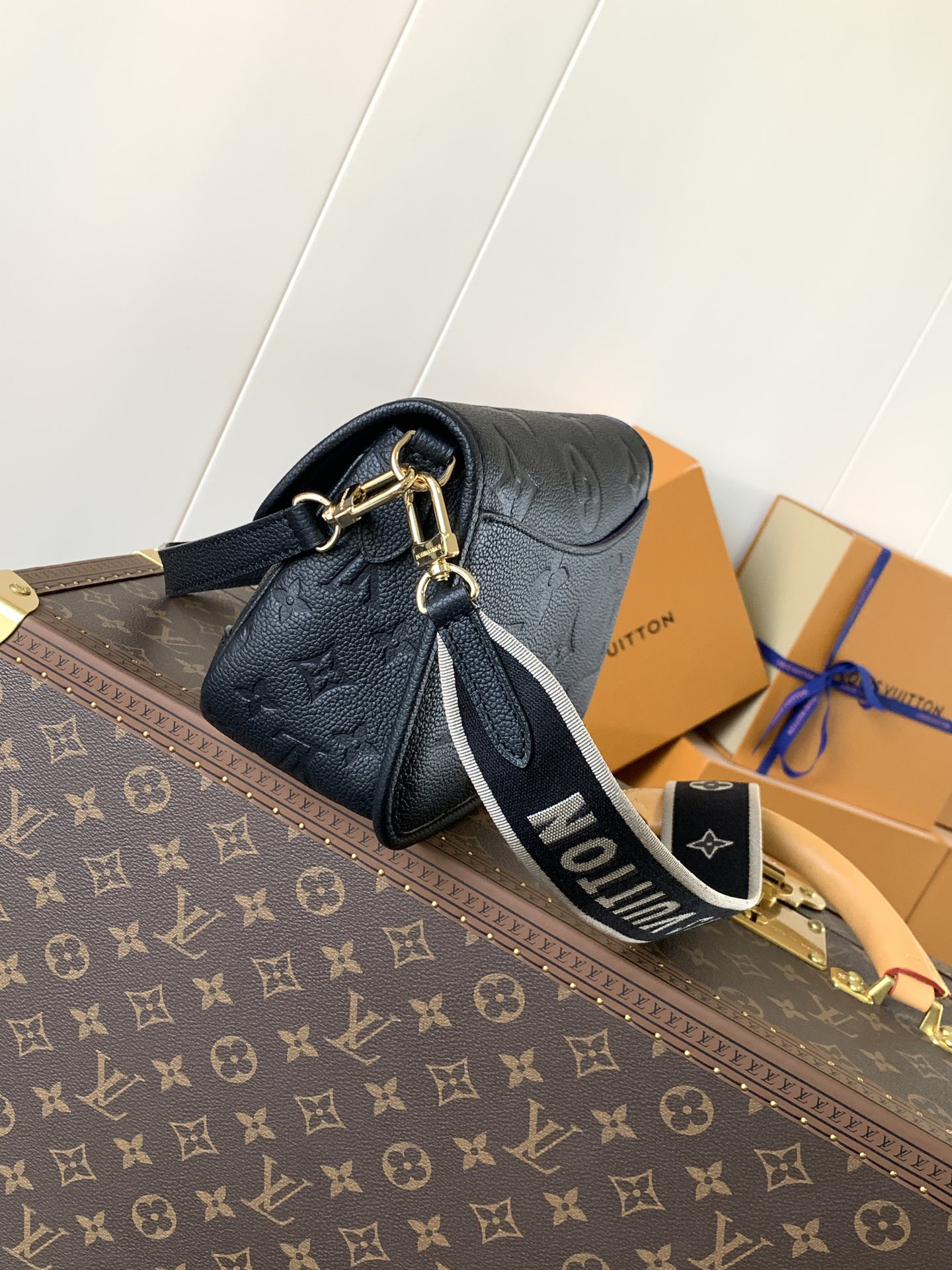 LV Louis Vuitton Dauphine Crossbody Bag