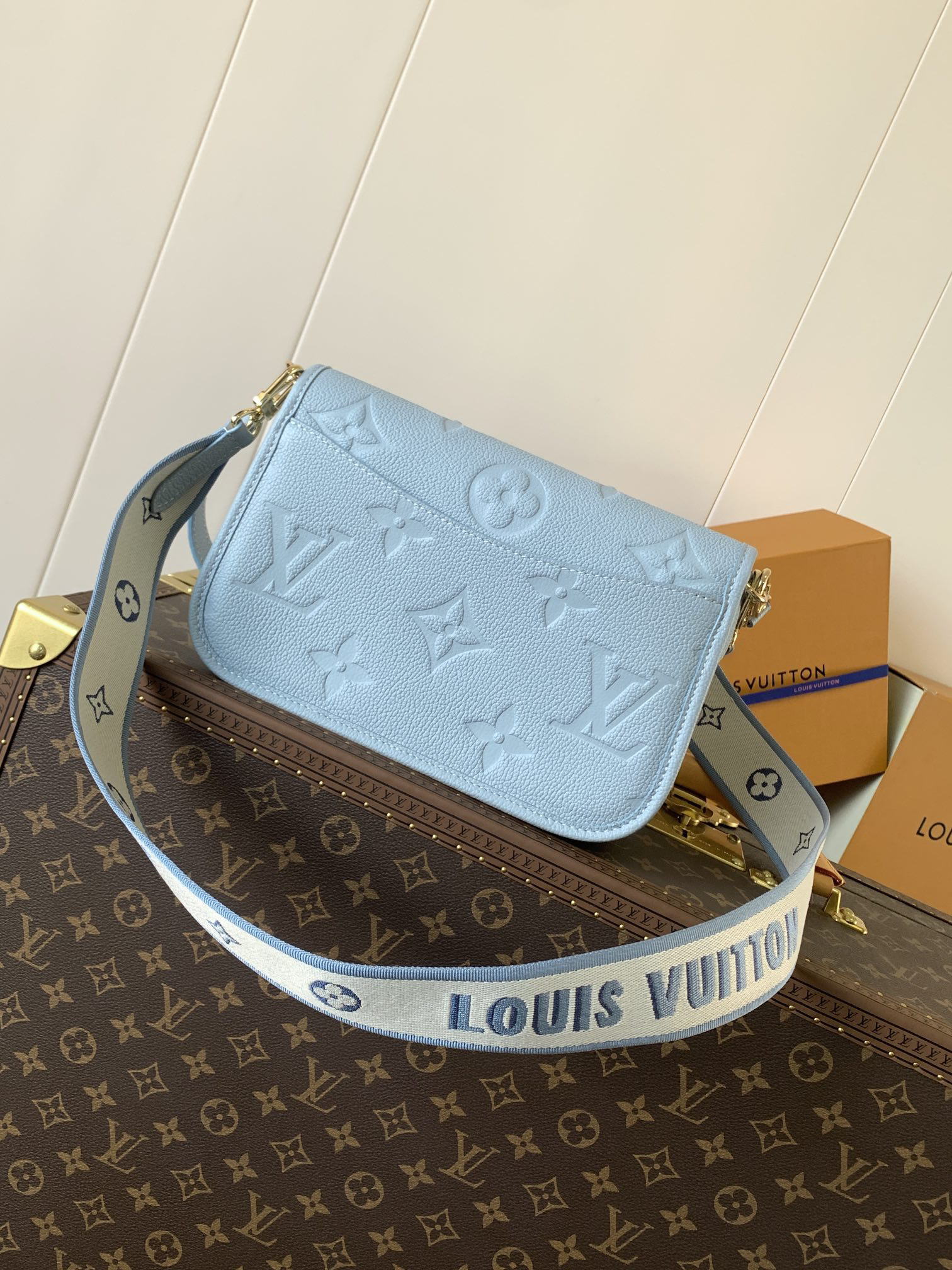 LV Louis Vuitton Dauphine Crossbody Bag