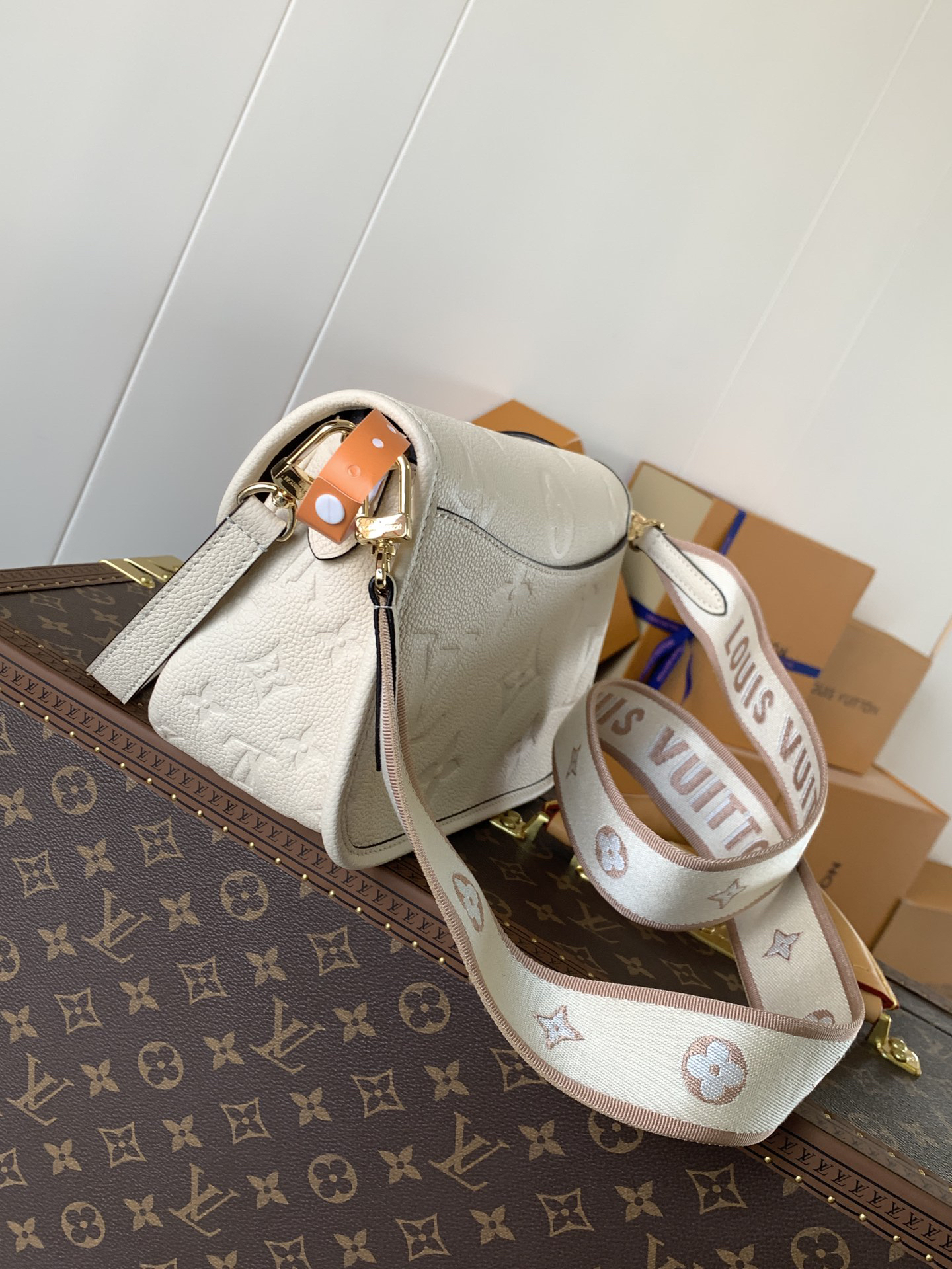 LV Louis Vuitton Dauphine Crossbody Bag