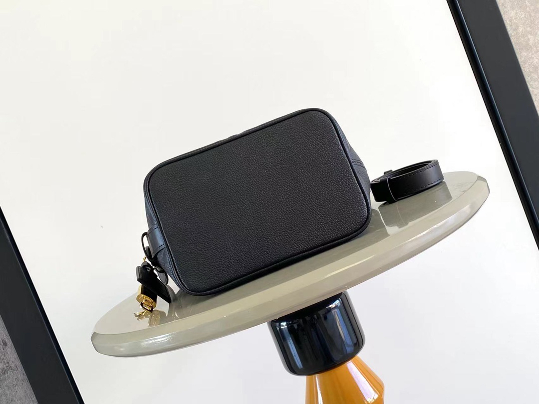 Louis Vuitton LV New Wave Leather Handbag