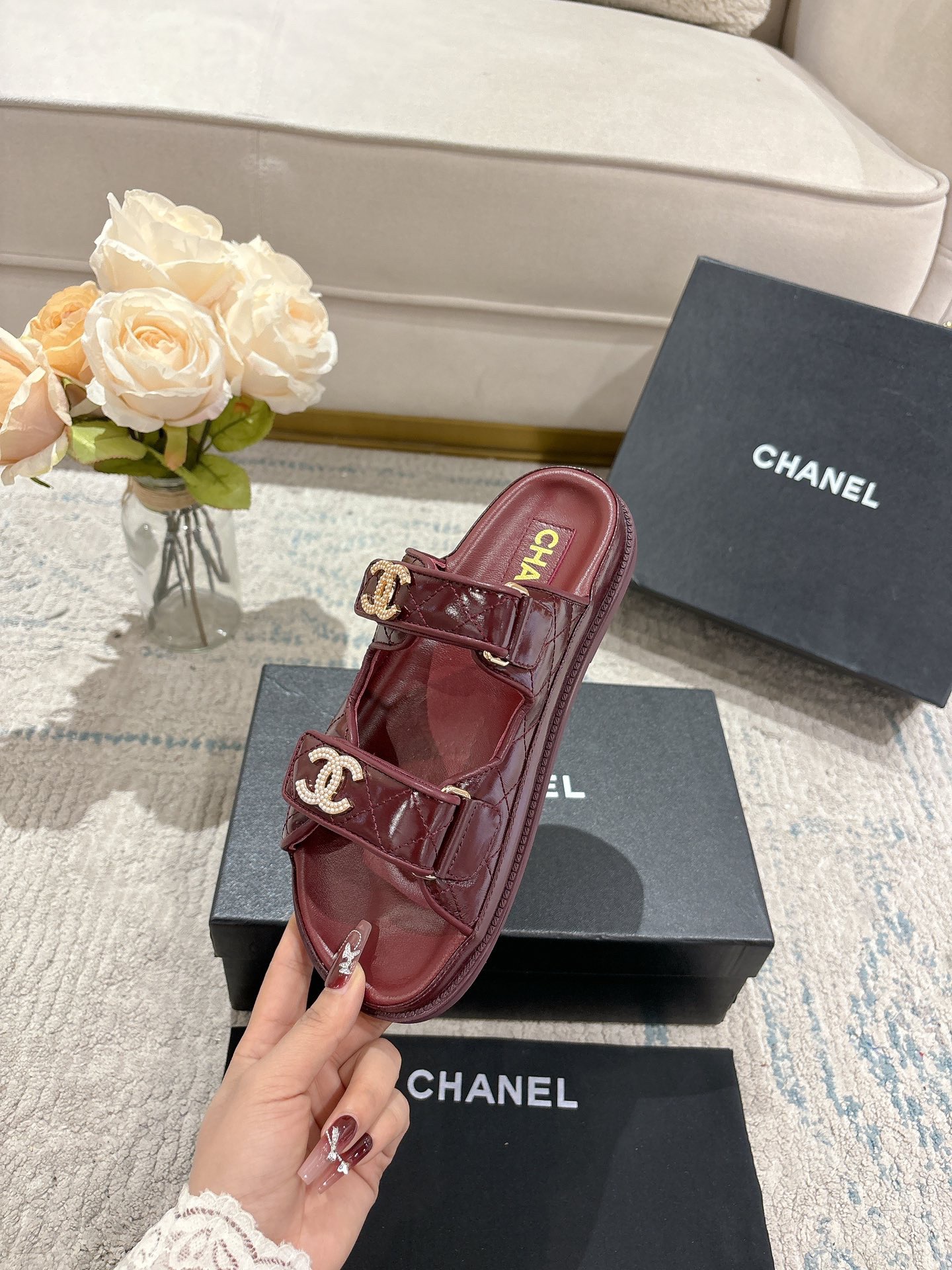 Chanel Classic Leather Beach Flip Flops