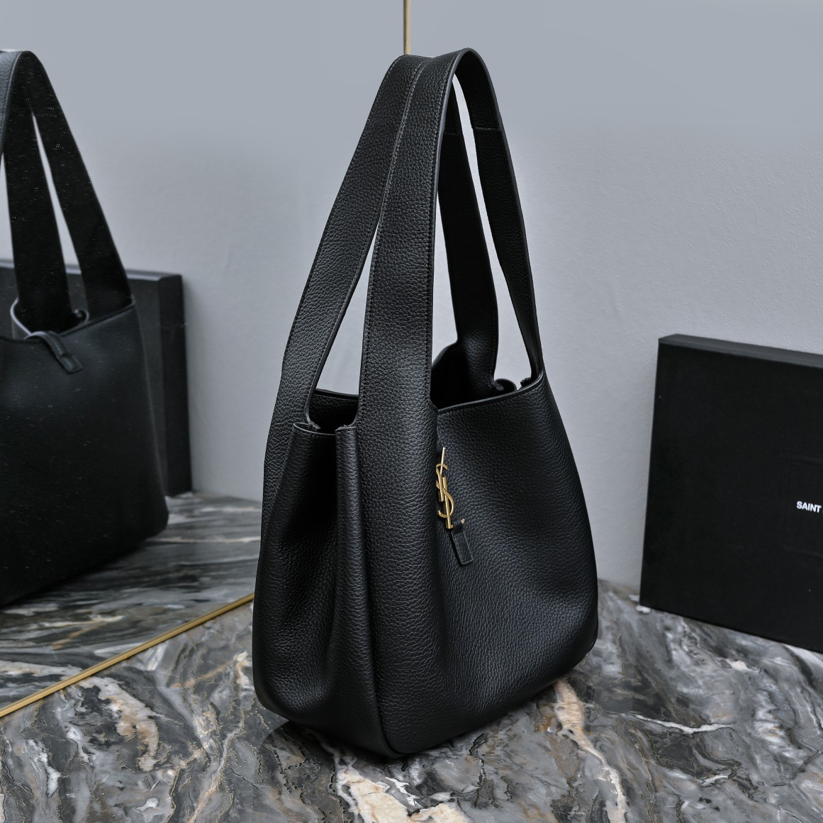Saint Laurent YSL Grainy Leather Tote Bag