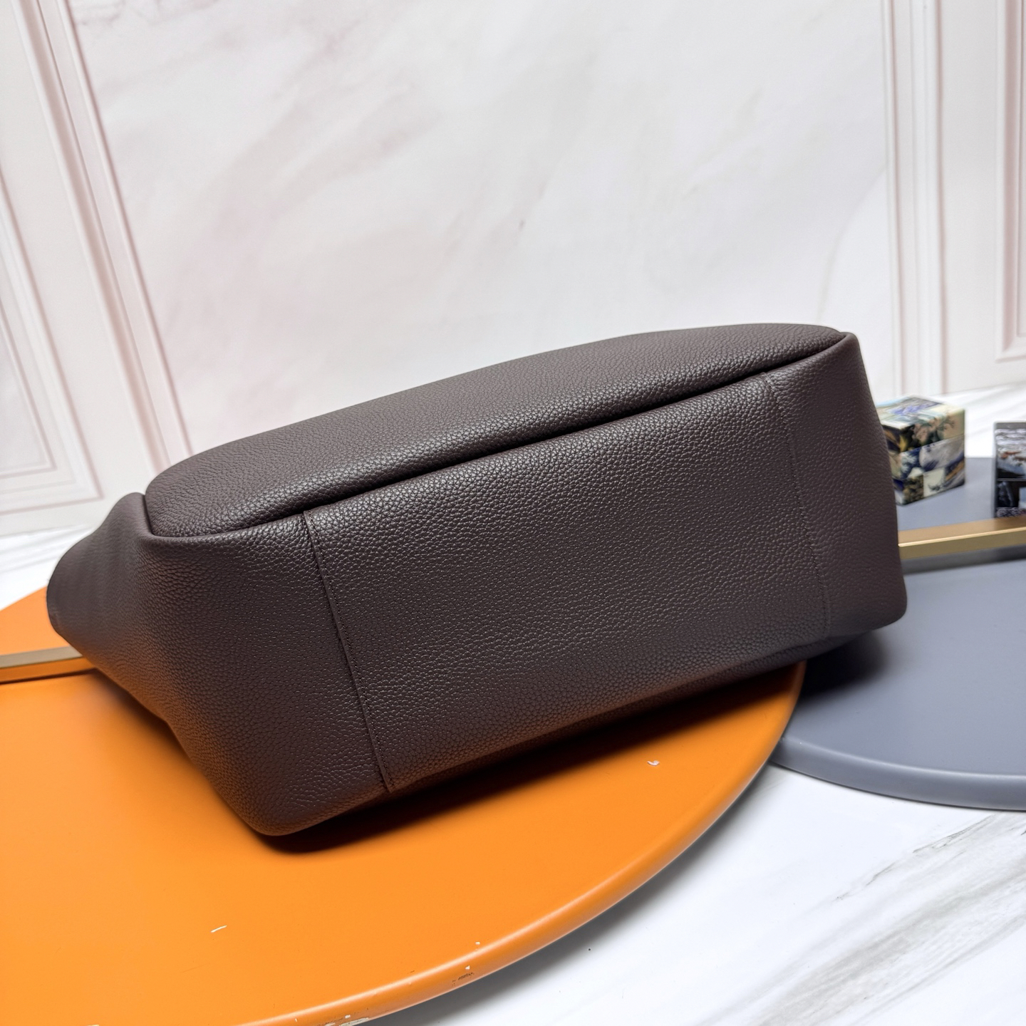 Saint Laurent YSL Grainy Leather Tote Bag