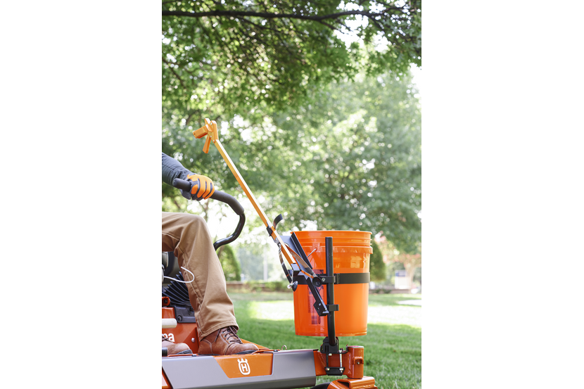 Bucket & Grabber Mounting system (Zero Turn)