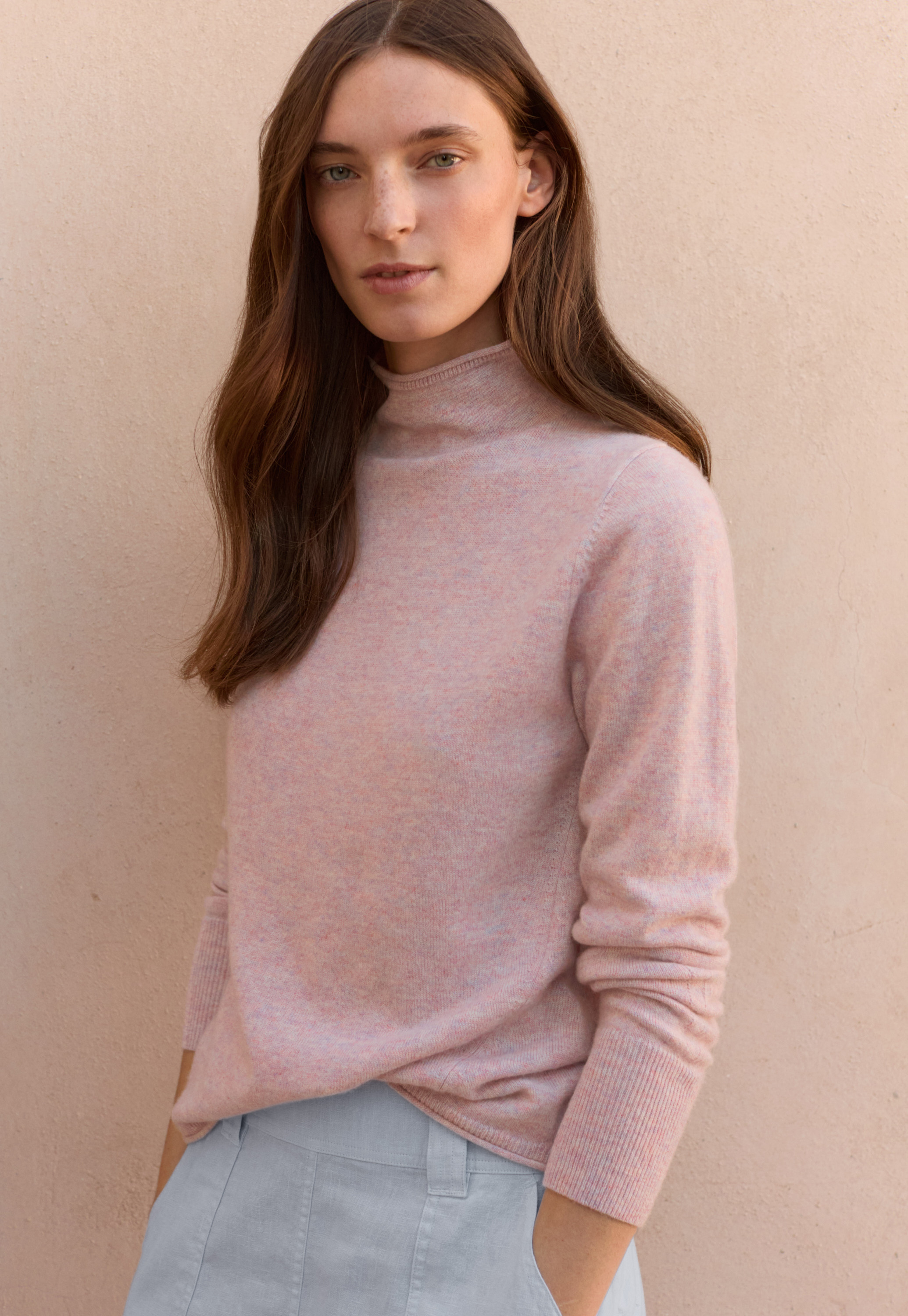 Cashmere high-neck sweater