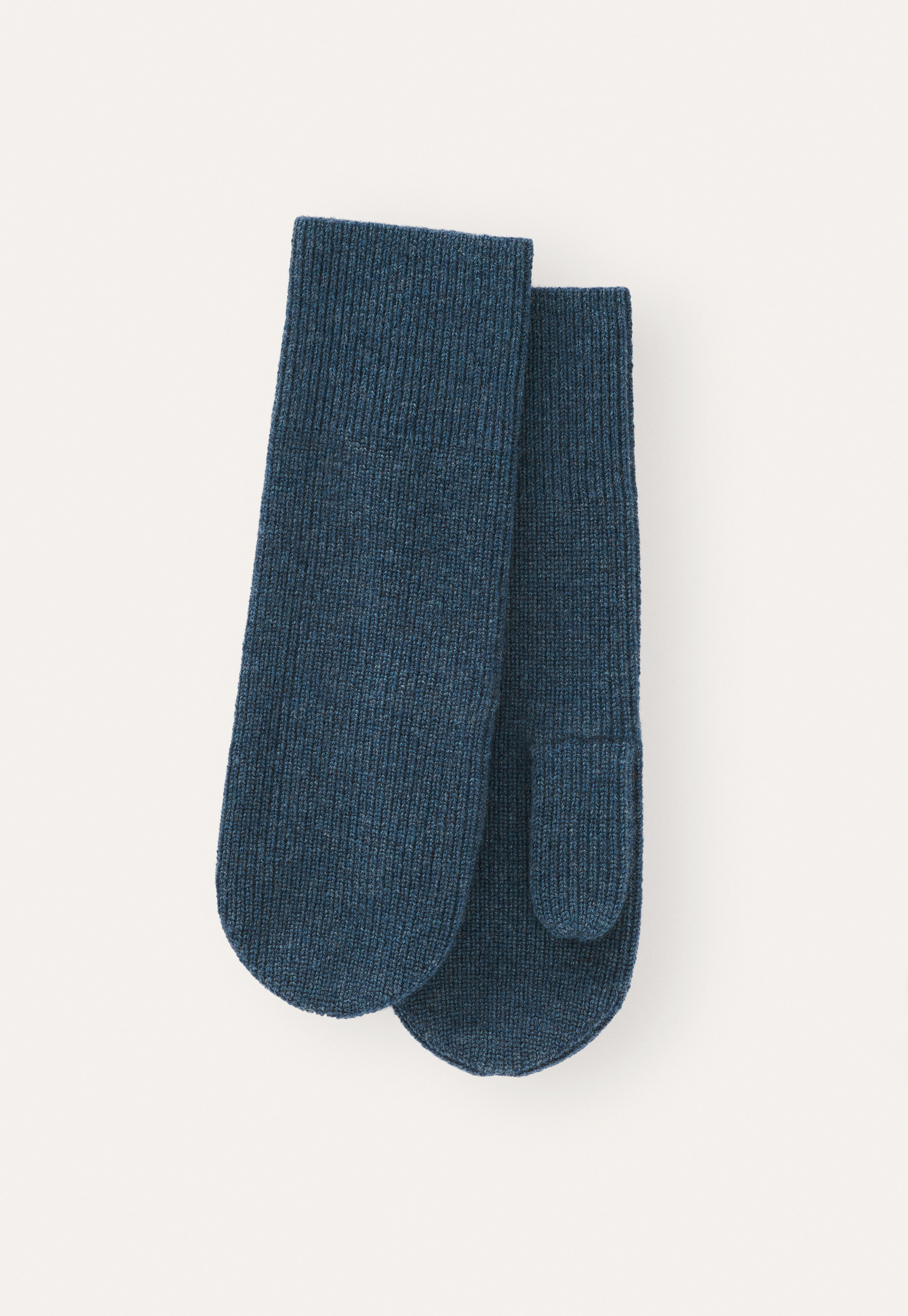 Cashmere mittens