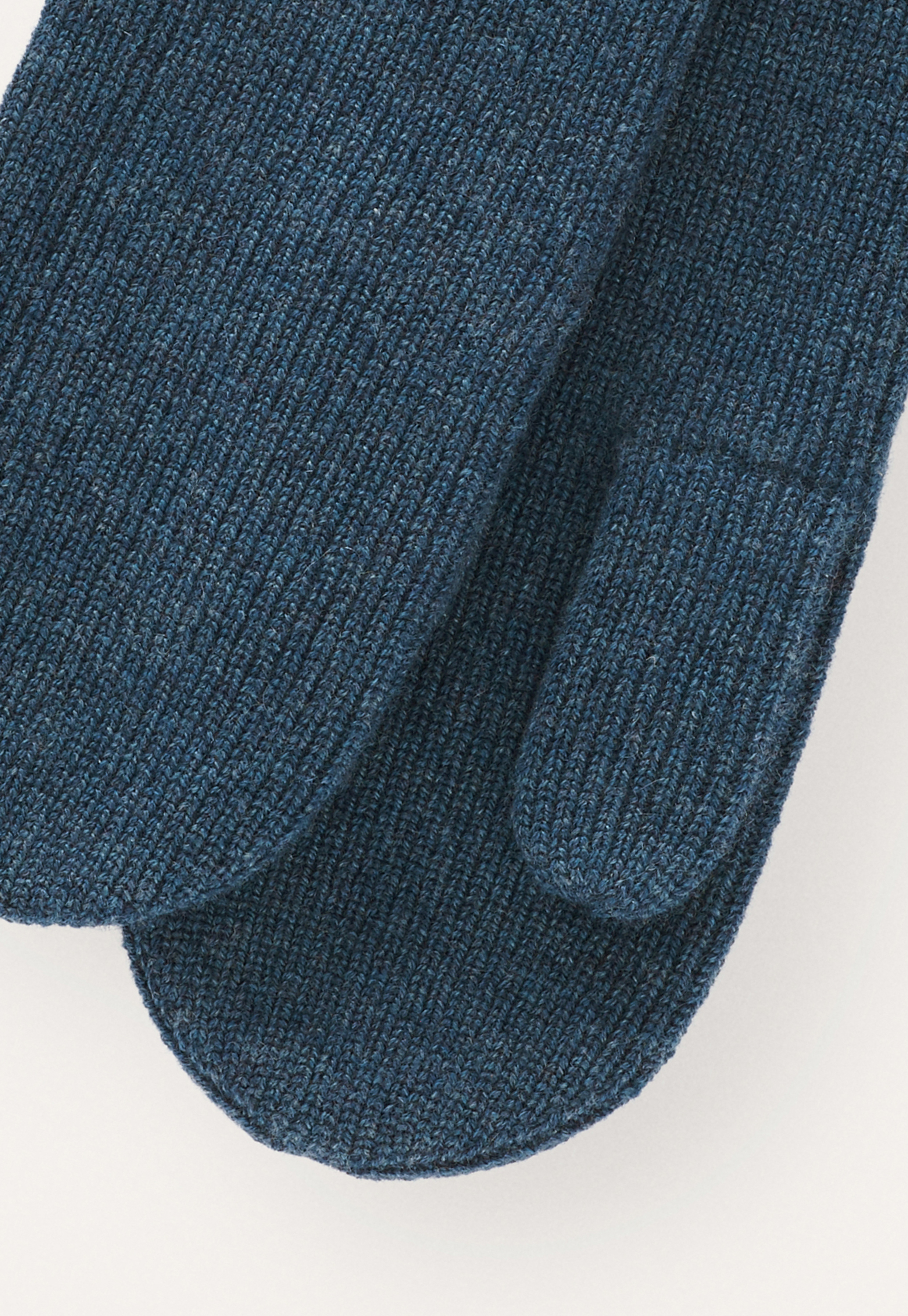 Cashmere mittens