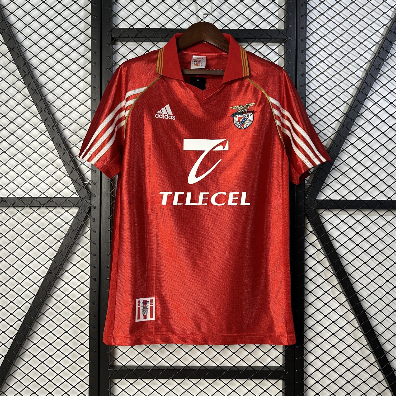 Retro Benfica 1998-99 Home Jersey - UnitedFutballJersey