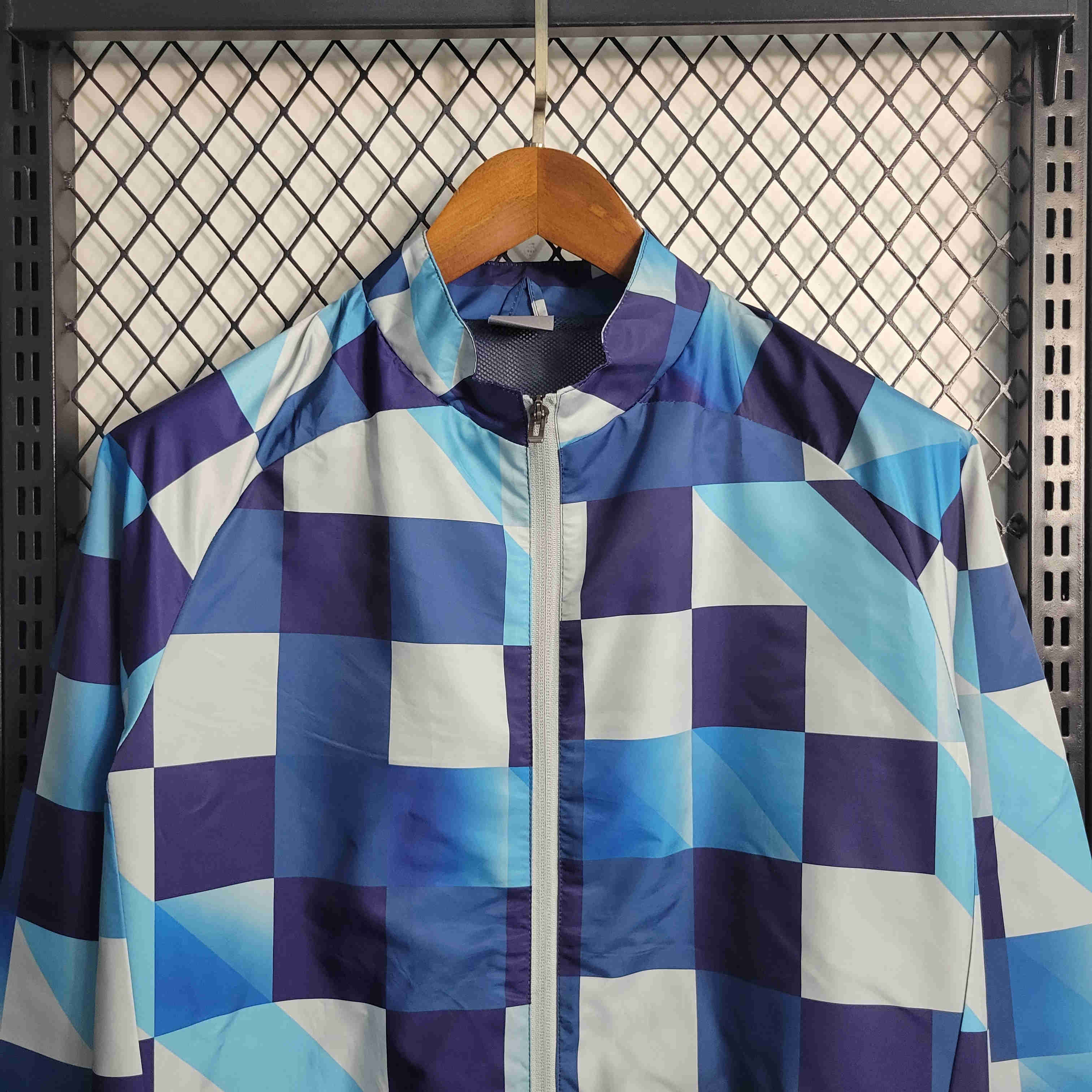 Manchester City 23-24 Windbreaker - UnitedFutballJersey