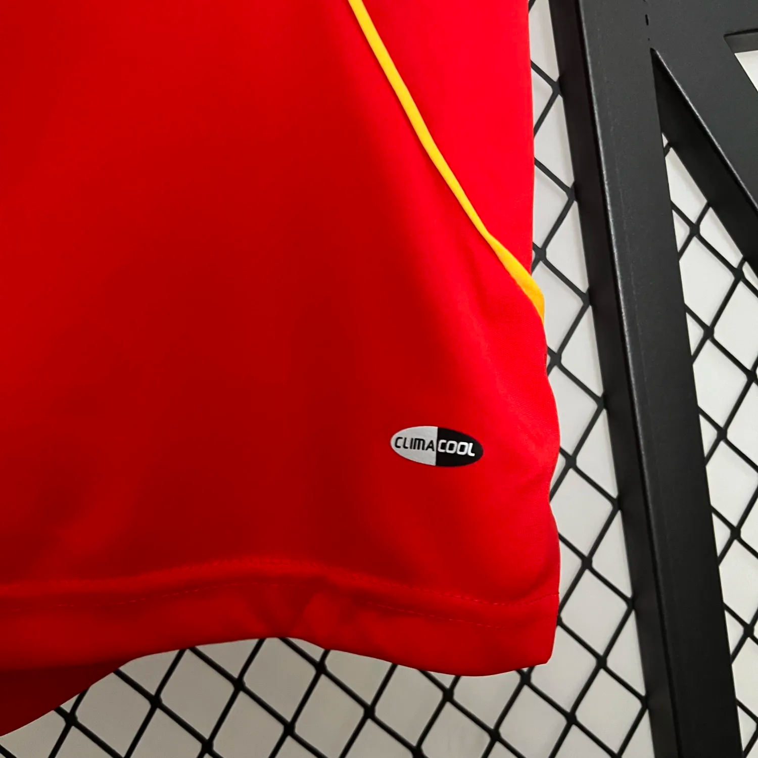 Retro Spain 2008 Home Stadium Jersey - UnitedFutballJersey