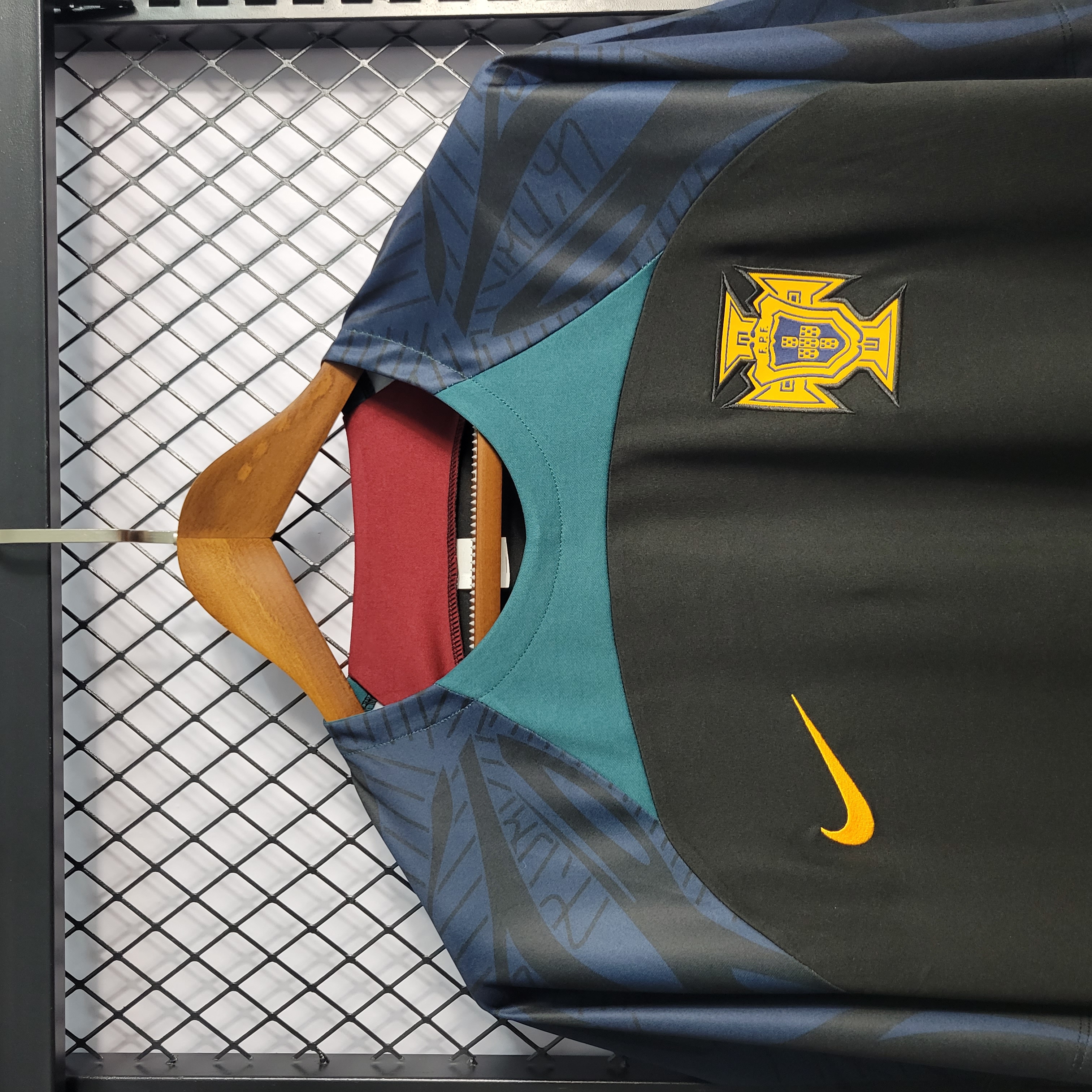 Portugal 22-23 Black Training Jersey - Fans Version - UnitedFutballJersey