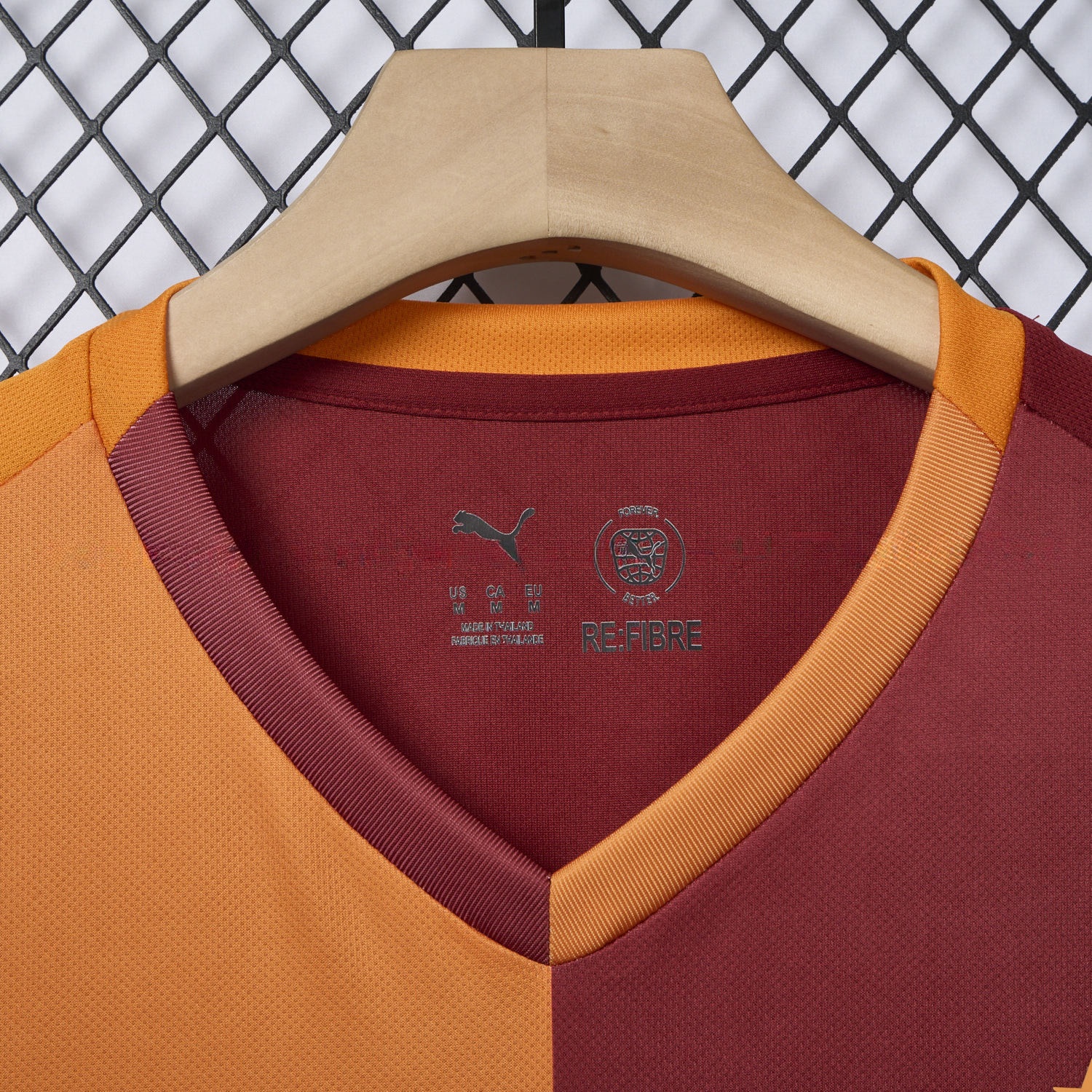 Galatasaray 25-26 Home Jersey with Five Stars - Fans Version - UnitedFutballJersey