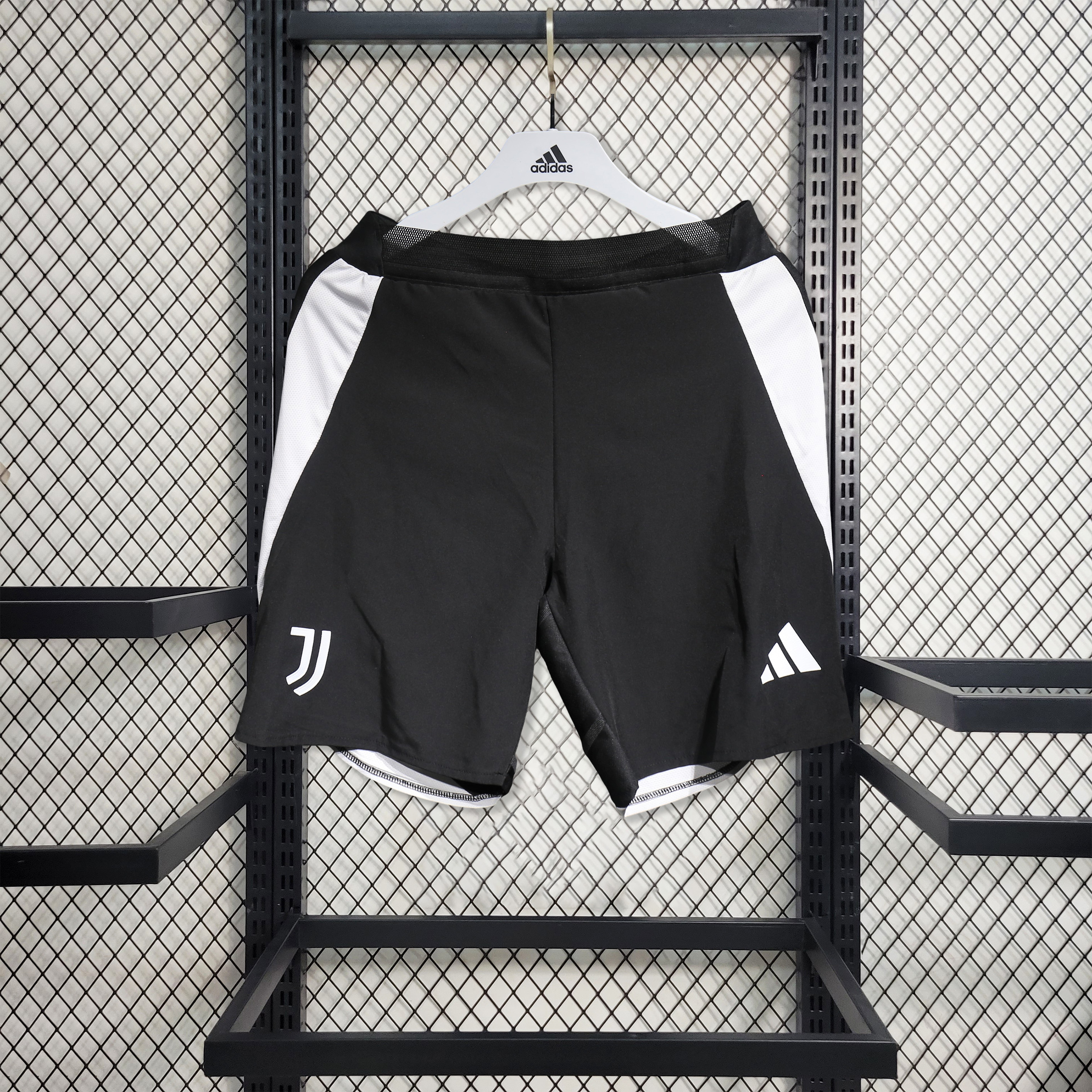 Juventus 24-25 Home Shorts - Player Version - UnitedFutballJersey