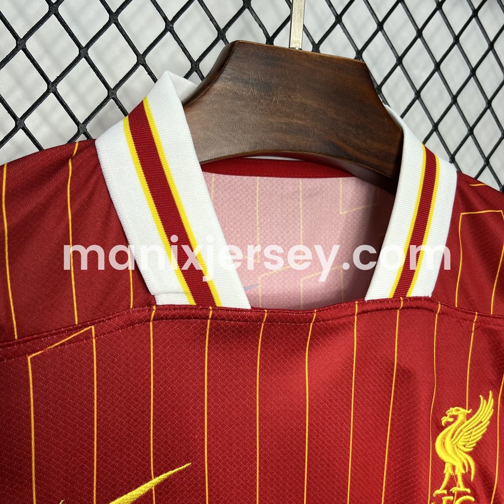 Liver.pool 24-25 Home Jersey with Golden Champions Patch - Fans Version - UnitedFutballJersey