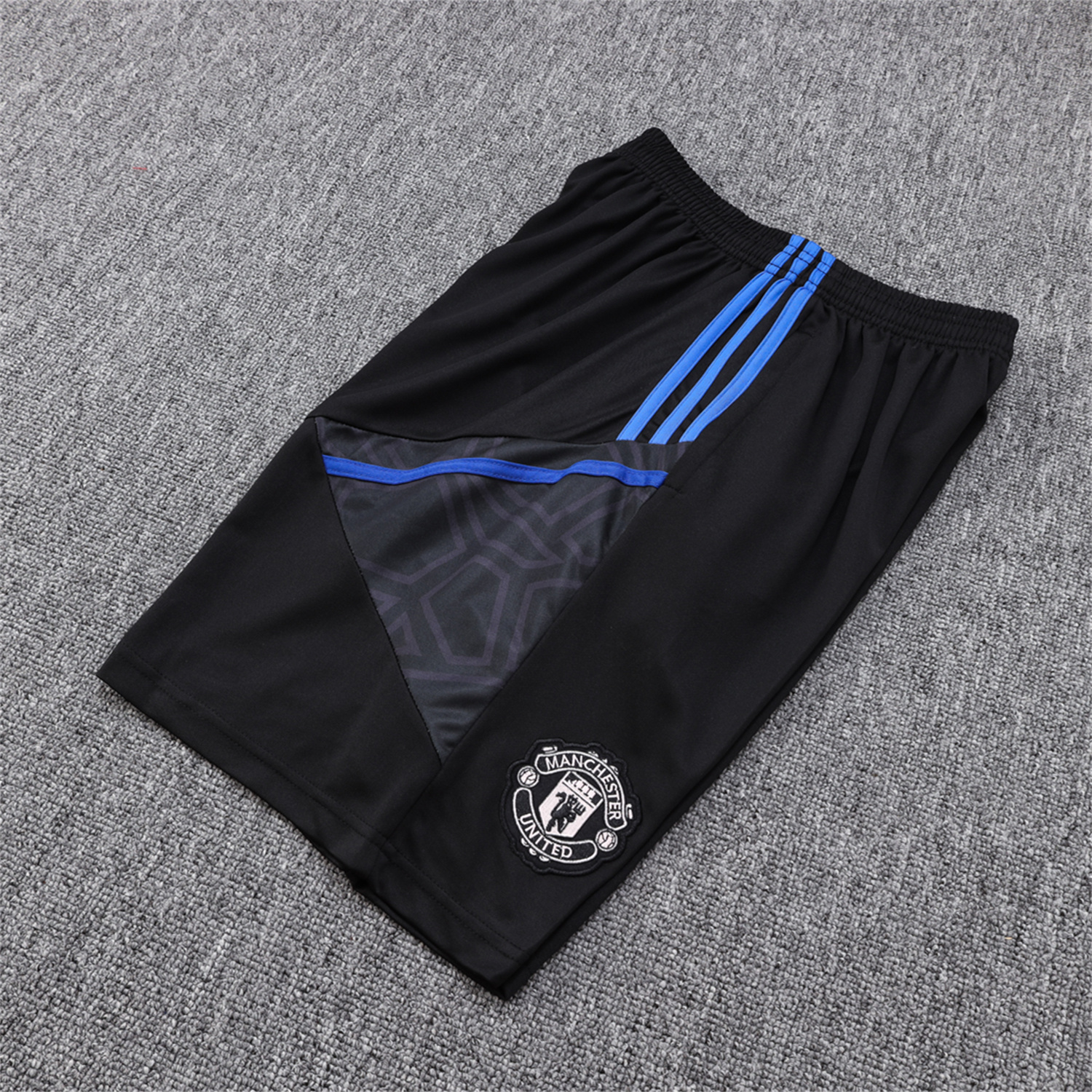 Manchester United 23-24 Vest Training Set Black Line - UnitedFutballJersey