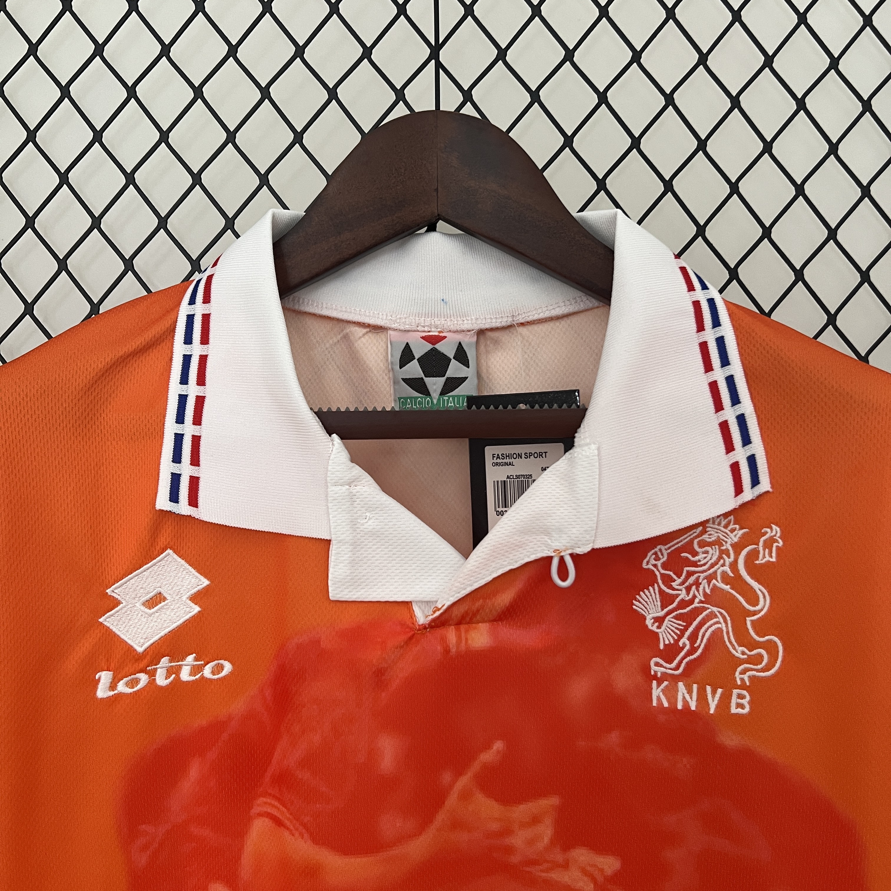 Retro Netherlands 1996 Home Jersey - UnitedFutballJersey