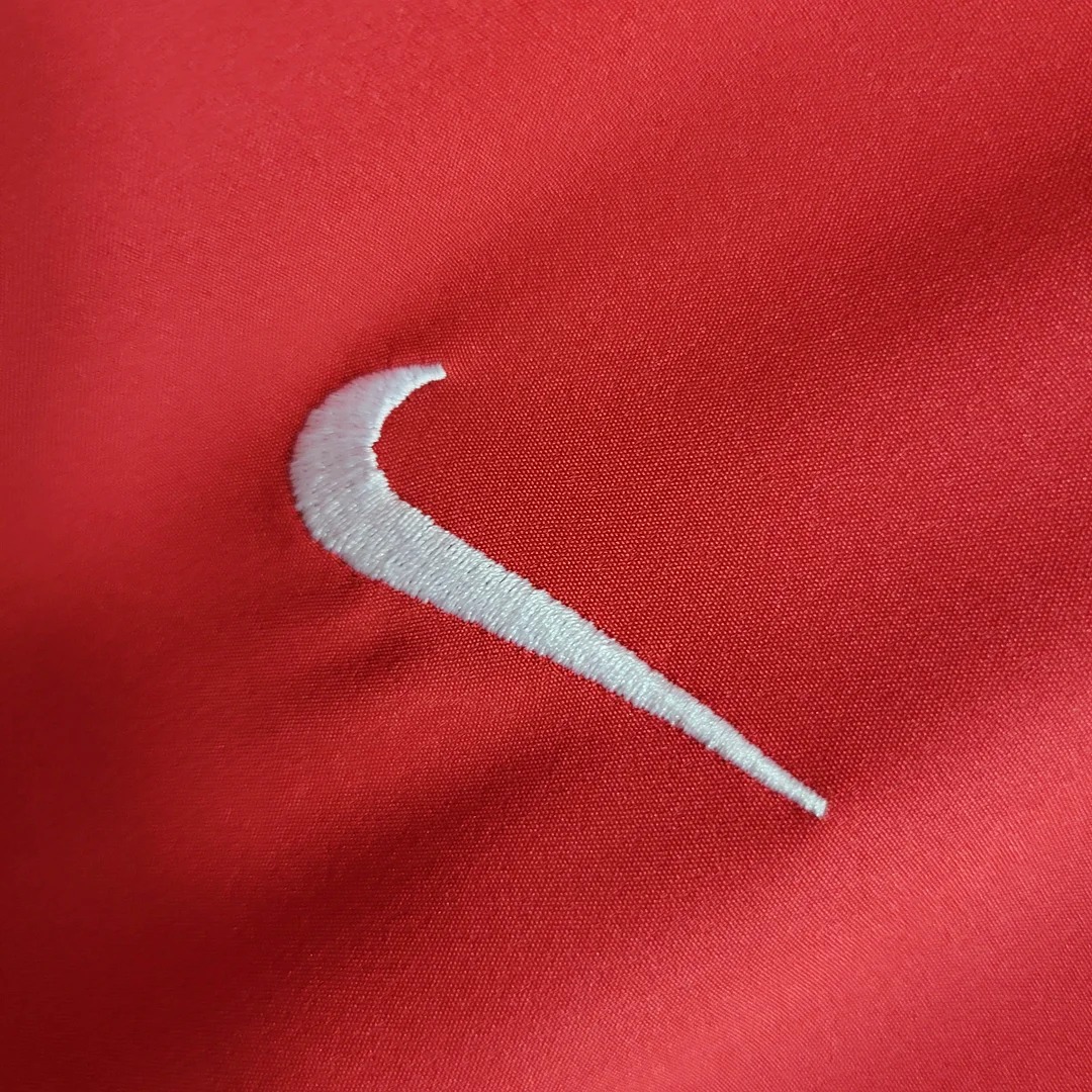 Manchester United Retro 02-04 Home Long Sleeve Jersey - UnitedFutballJersey