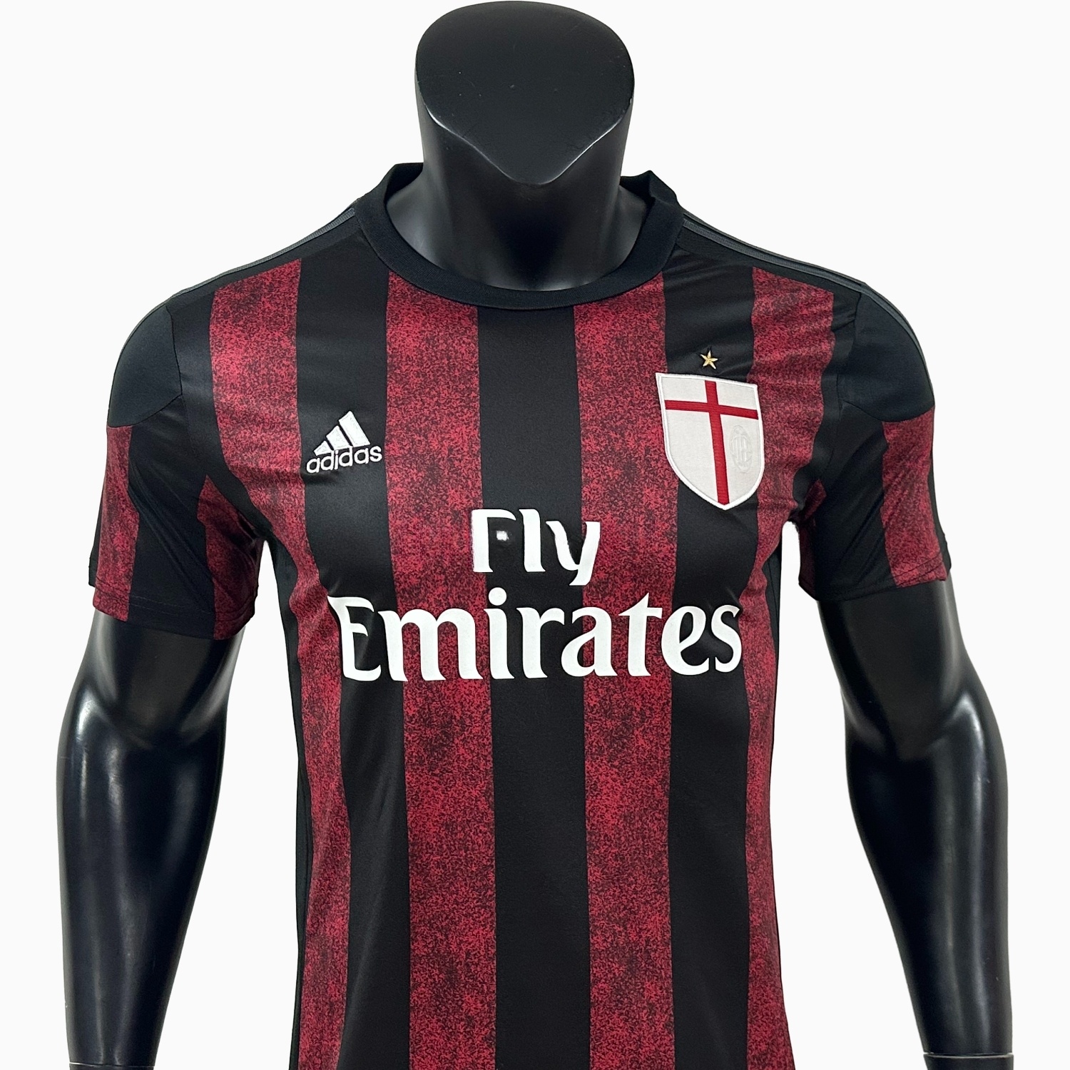 Retro AC Milan 2015-16 Home Jersey - UnitedFutballJersey