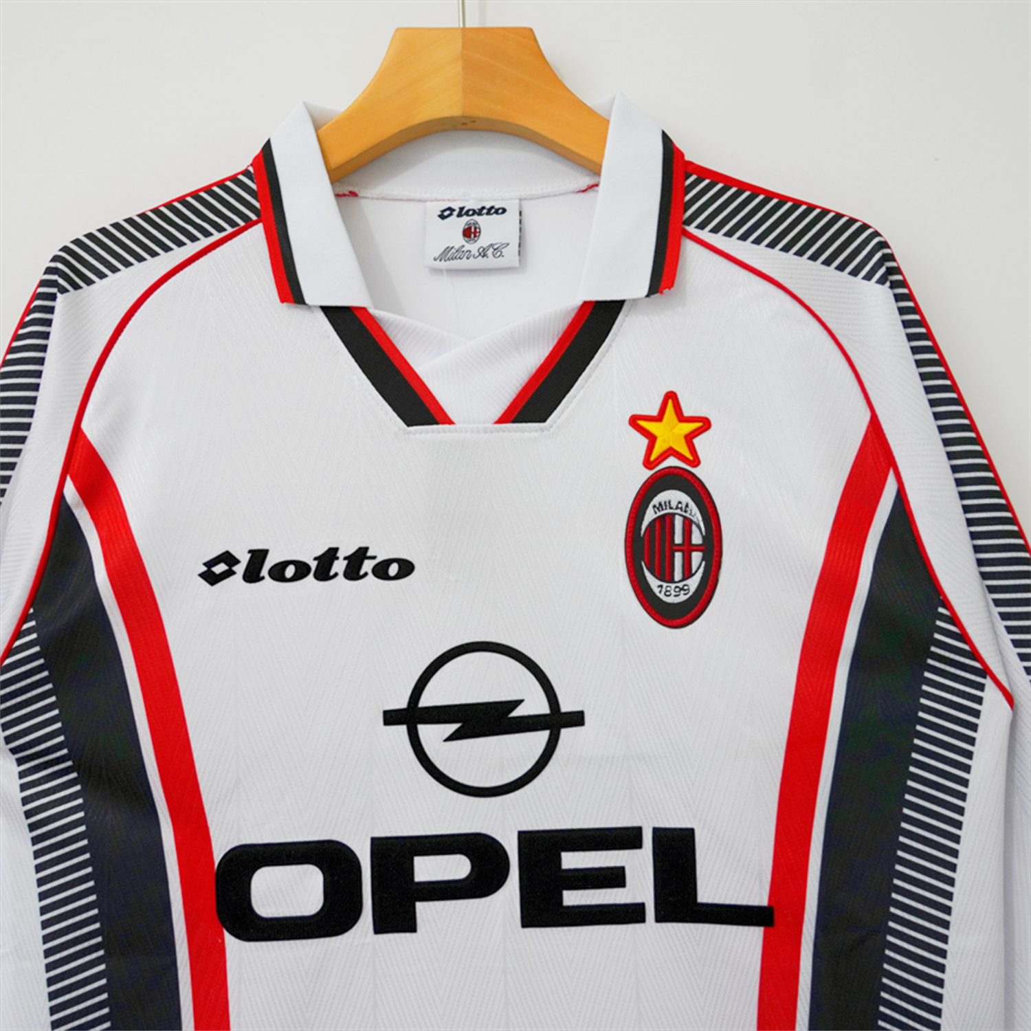 Retro AC Milan 1997-98 Away Long Sleeves Jersey - UnitedFutballJersey