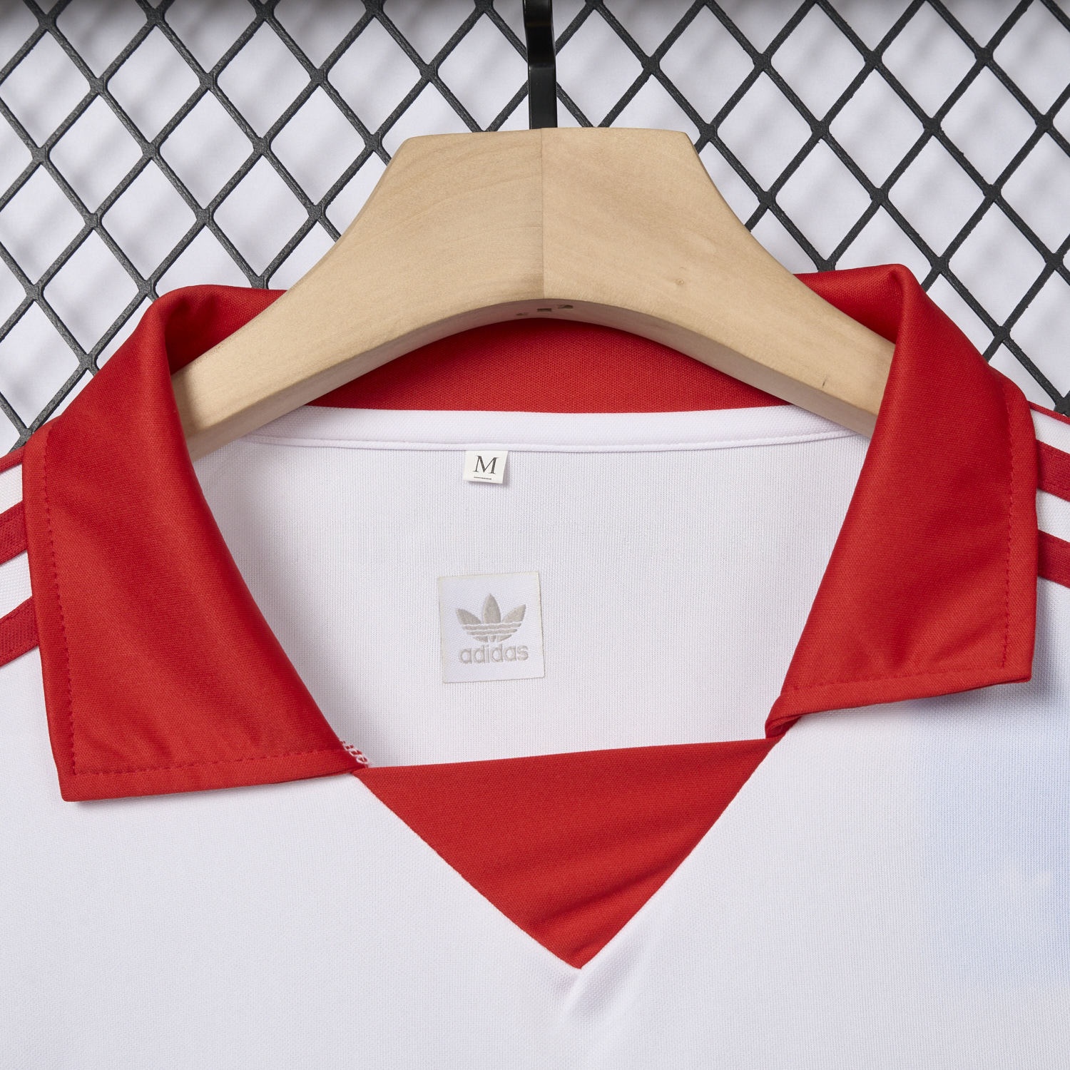 Retro Hamburger SV 1980-81 Home Jersey - UnitedFutballJersey